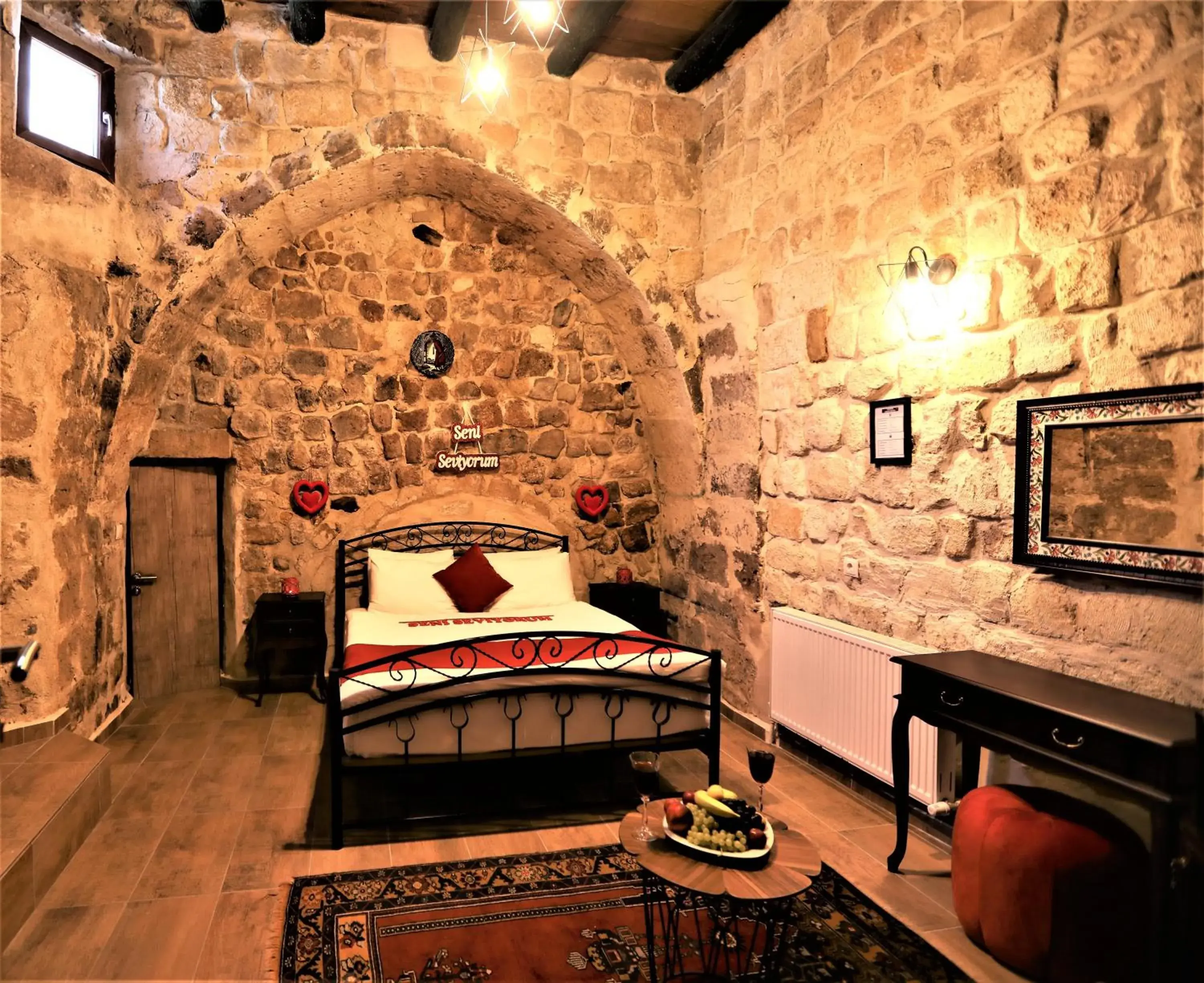 Junior Suite in Orion Cave Hotel Junior Suite in Orion Cave Hotel