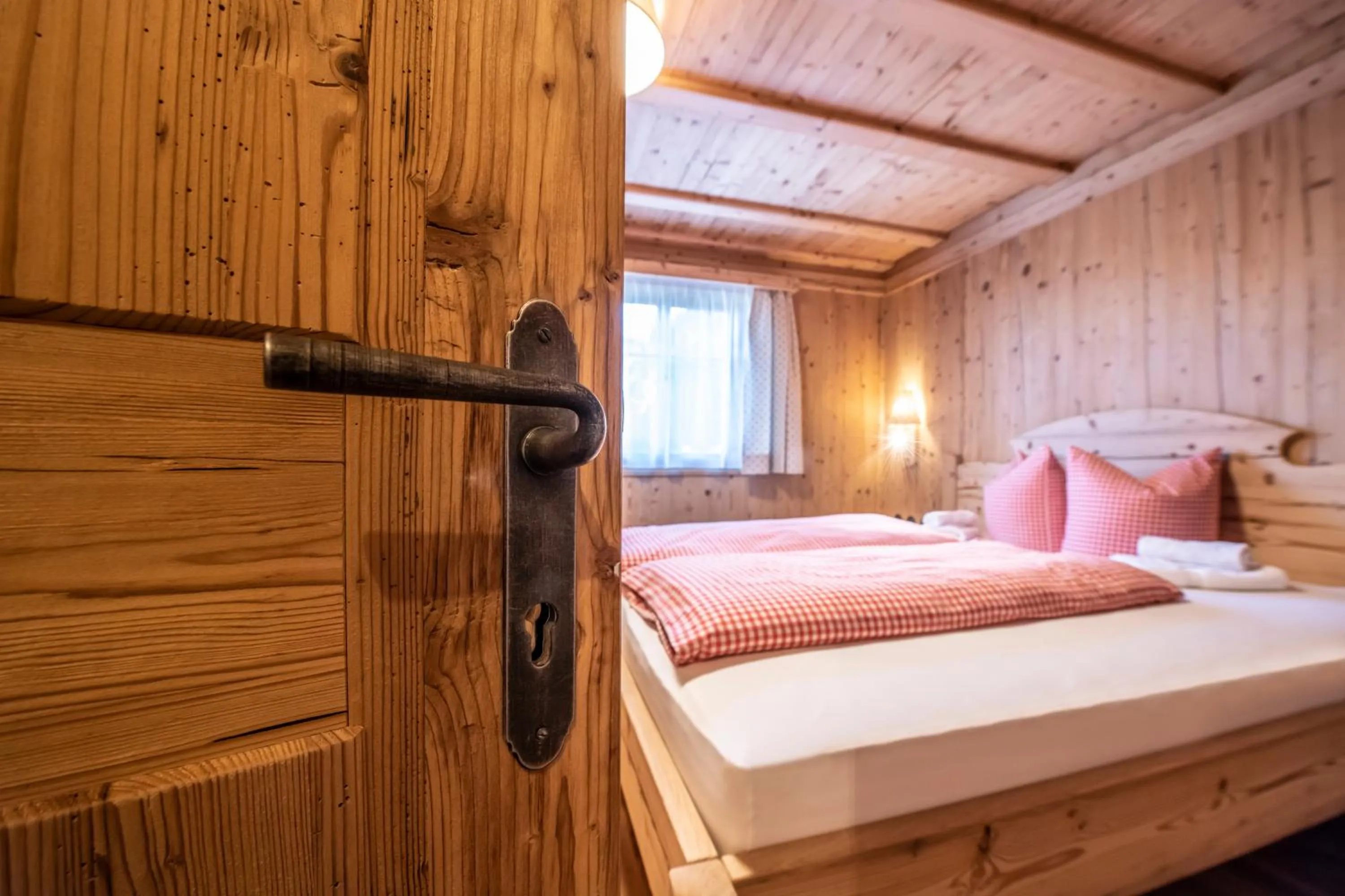 Bedroom, Bed in Golmerhaus