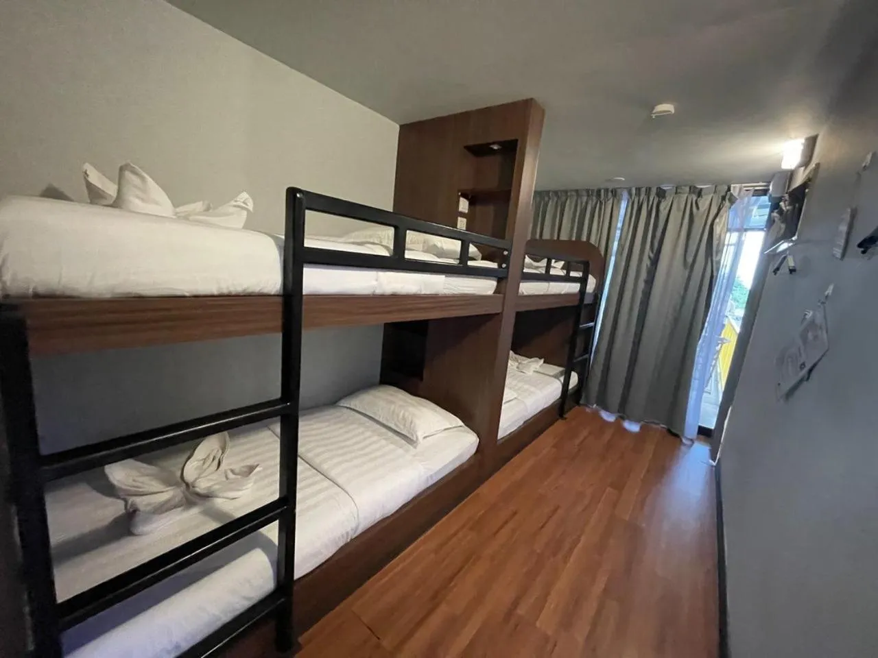 bunk bed in 7 Inn Semporna