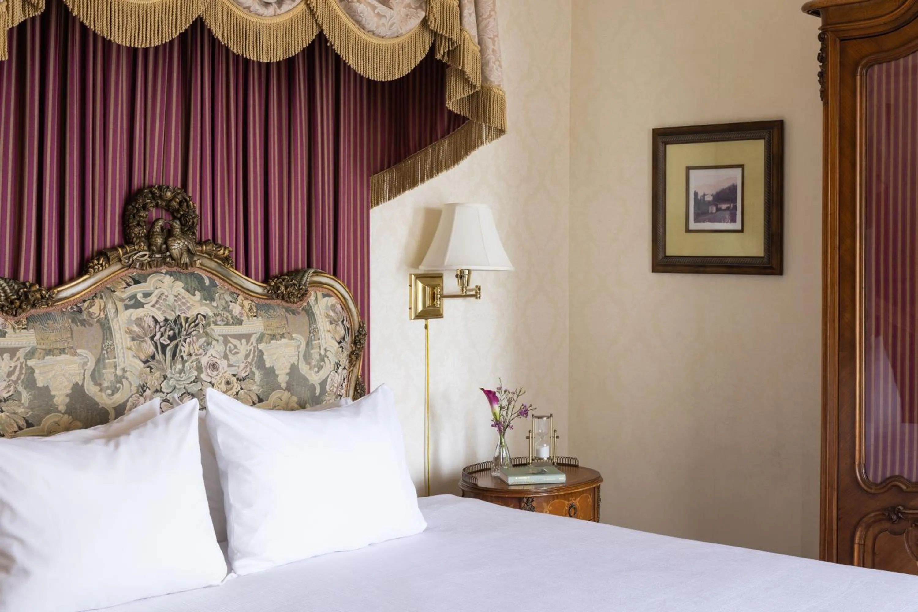 Bed in Seven Gables Inn on Monterey Bay, A Kirkwood Collection Hotel