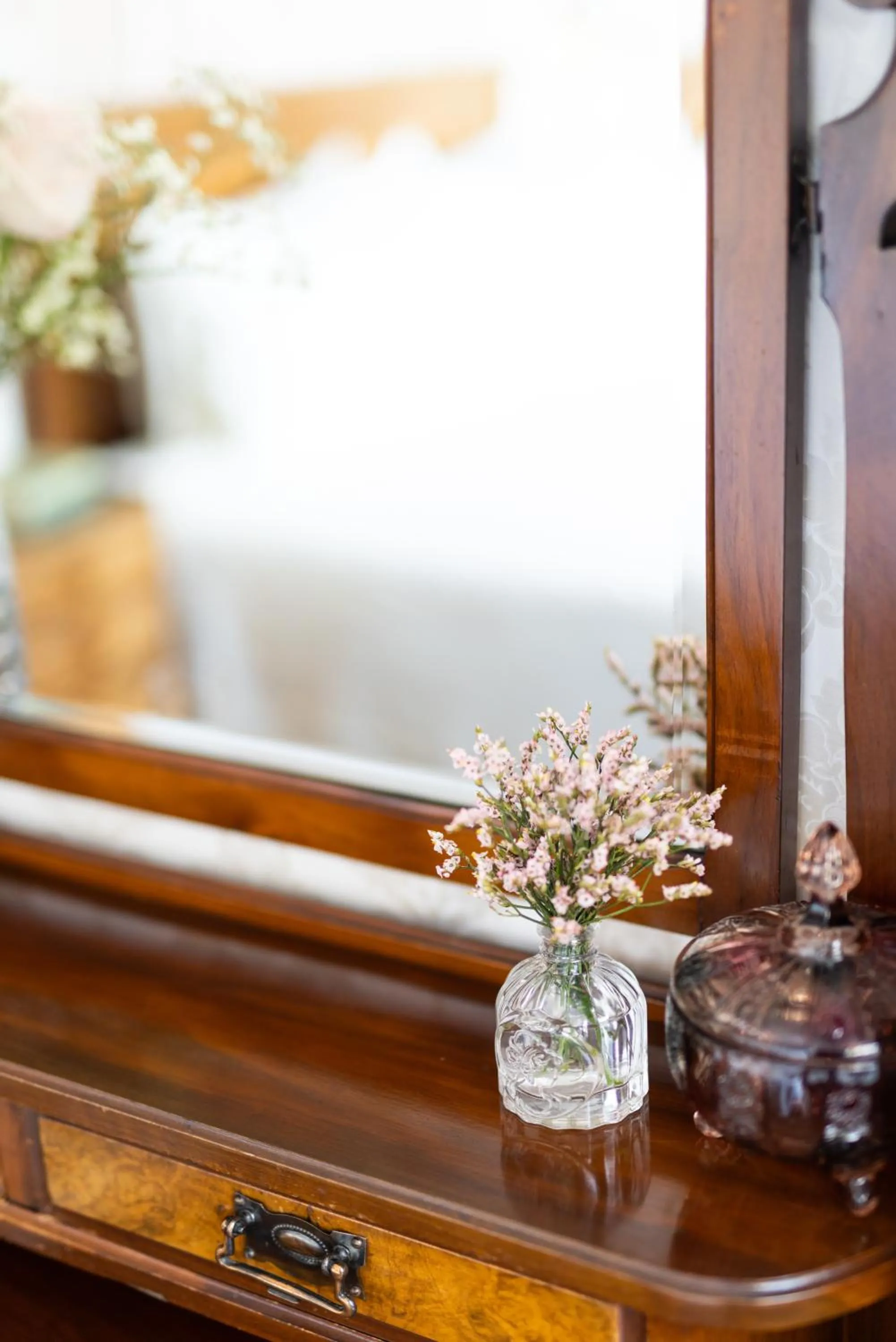 Decorative detail in Seven Gables Inn on Monterey Bay, A Kirkwood Collection Hotel