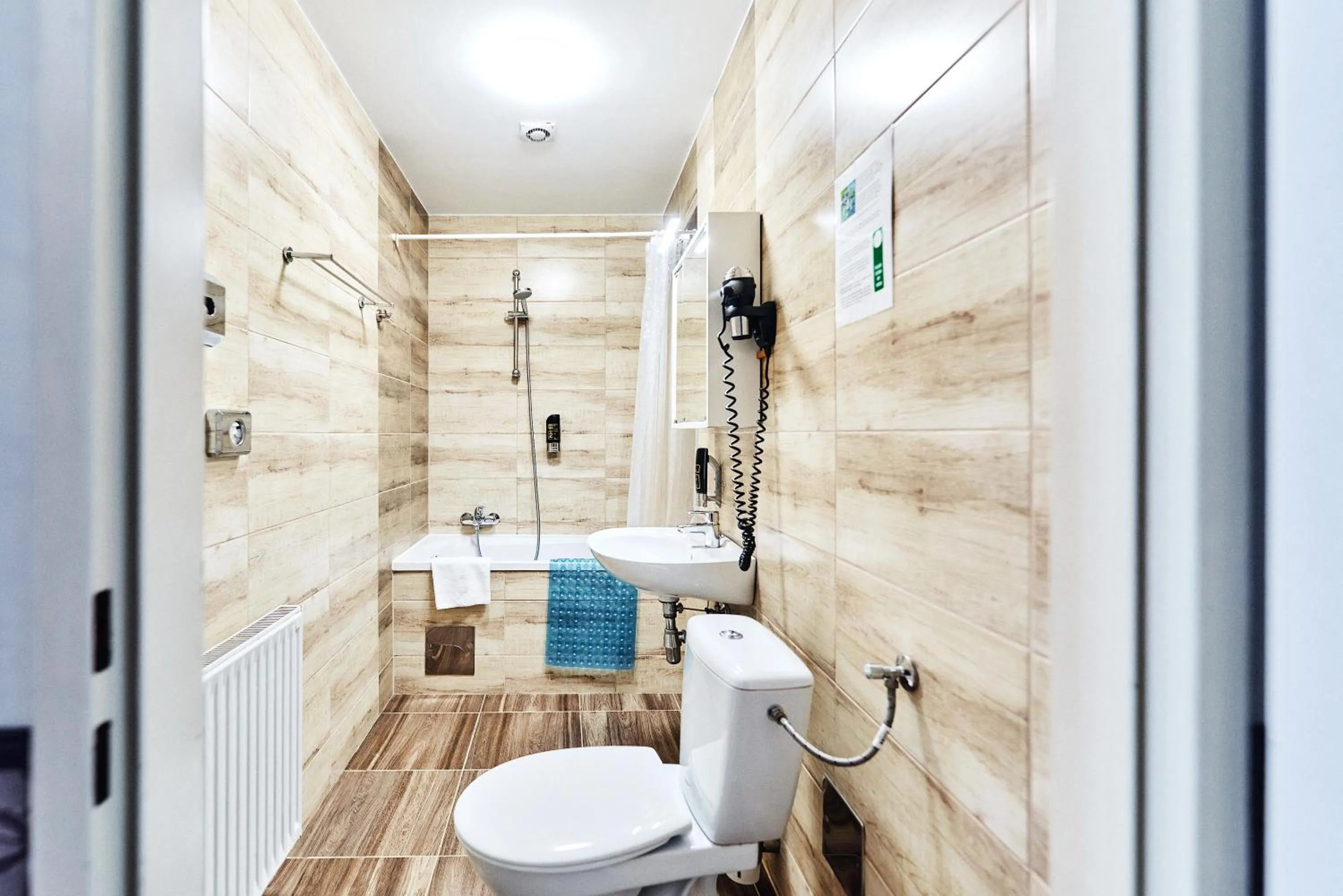 Bathroom in Hotel Pension Baron am Schottentor