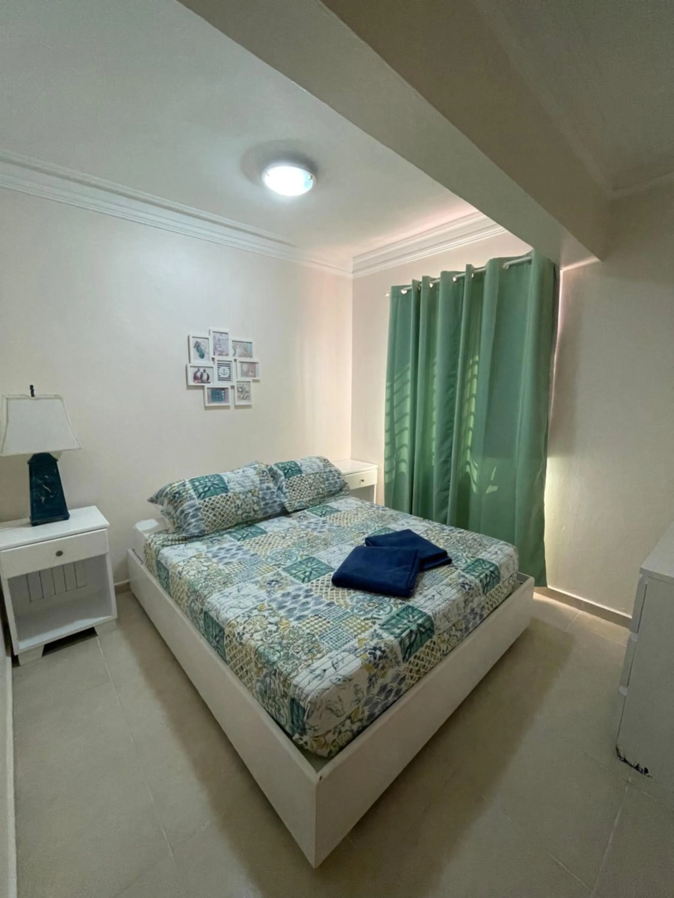 Bedroom, Bed in Karimar Beach Condo Hotel