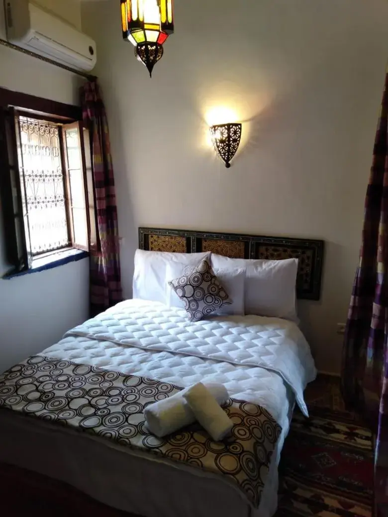 Budget Double Room - single occupancy in Dar Meknes Tresor Budget Double Room - single occupancy in Dar Meknes Tresor