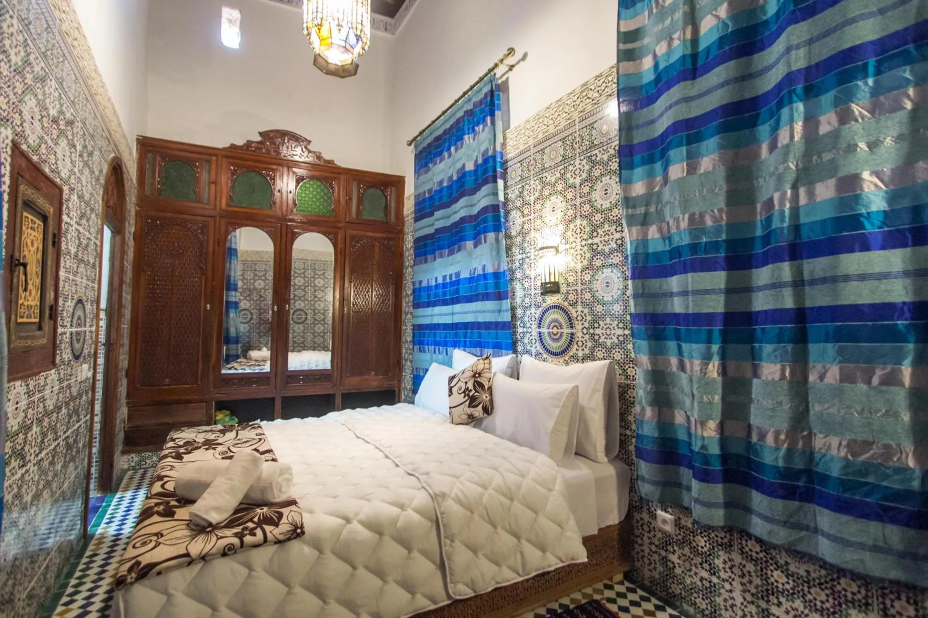 Bed in Dar Meknes Tresor