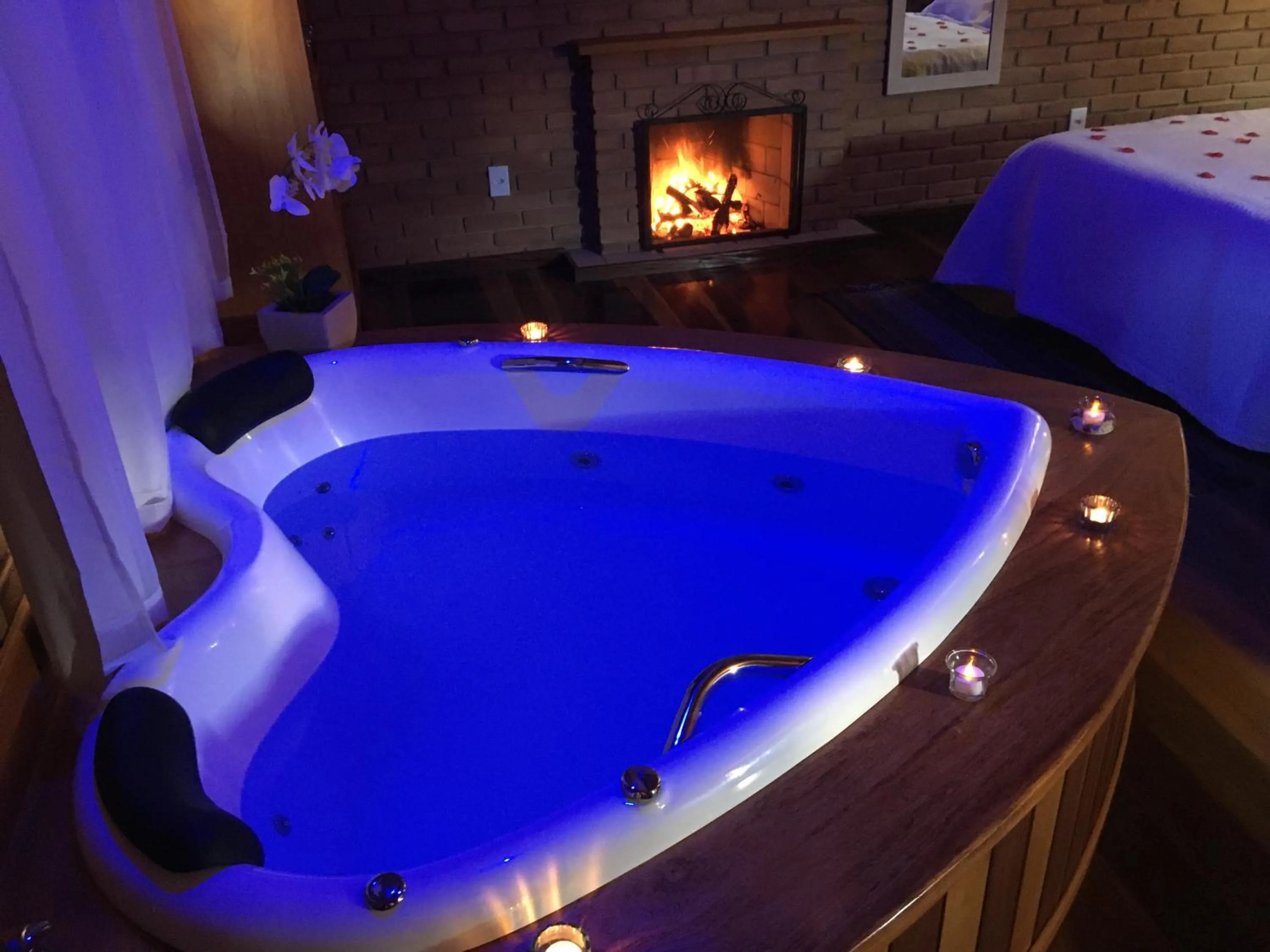 Hot Tub in Pousada Vista Bonita