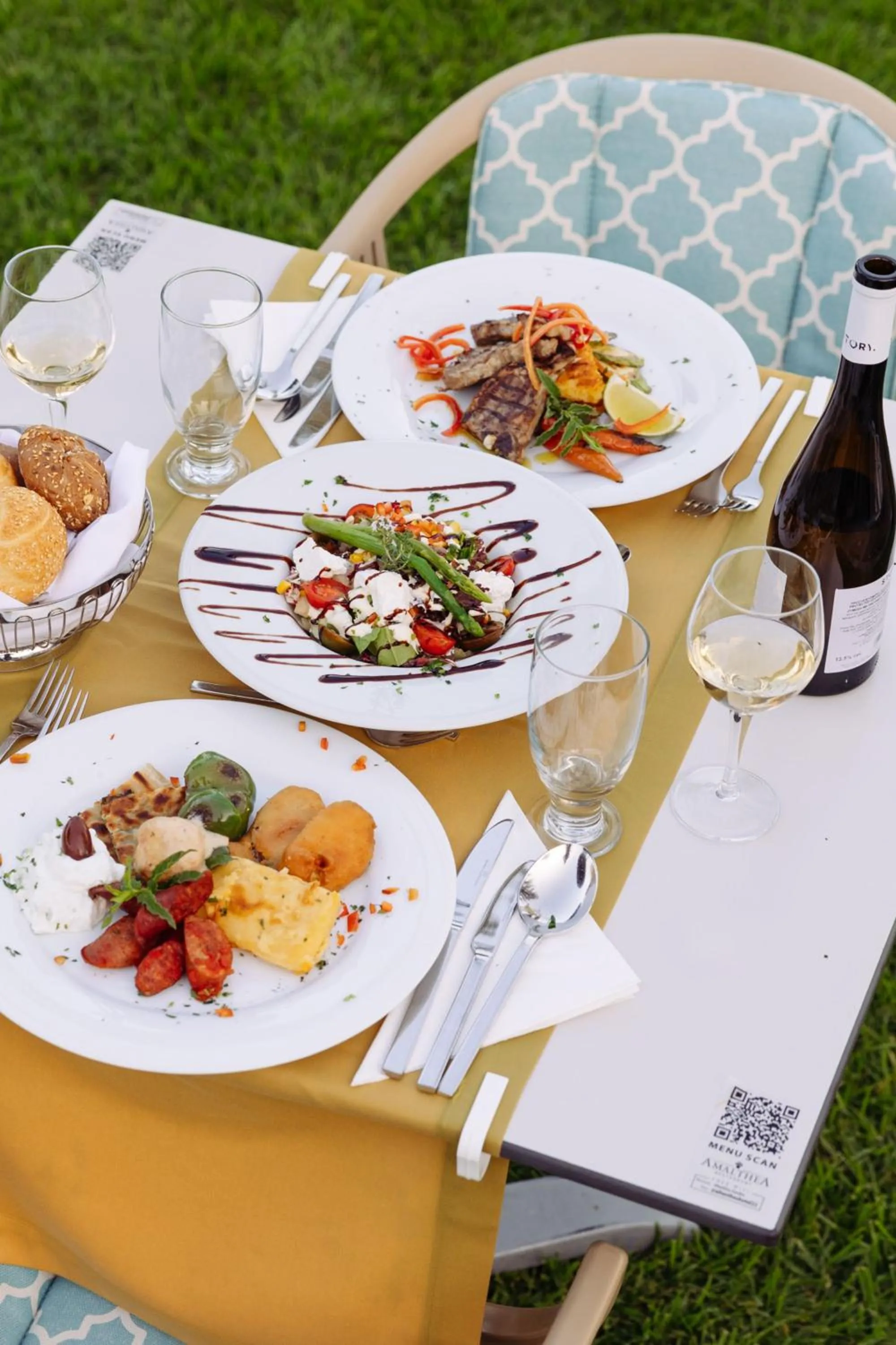 Food and drinks in Alianthos Estate Resort - ex Alianthos Garden