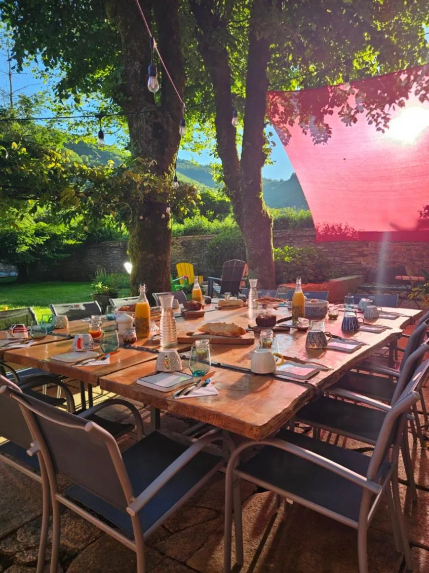 Dining area in Bastide du Thoré