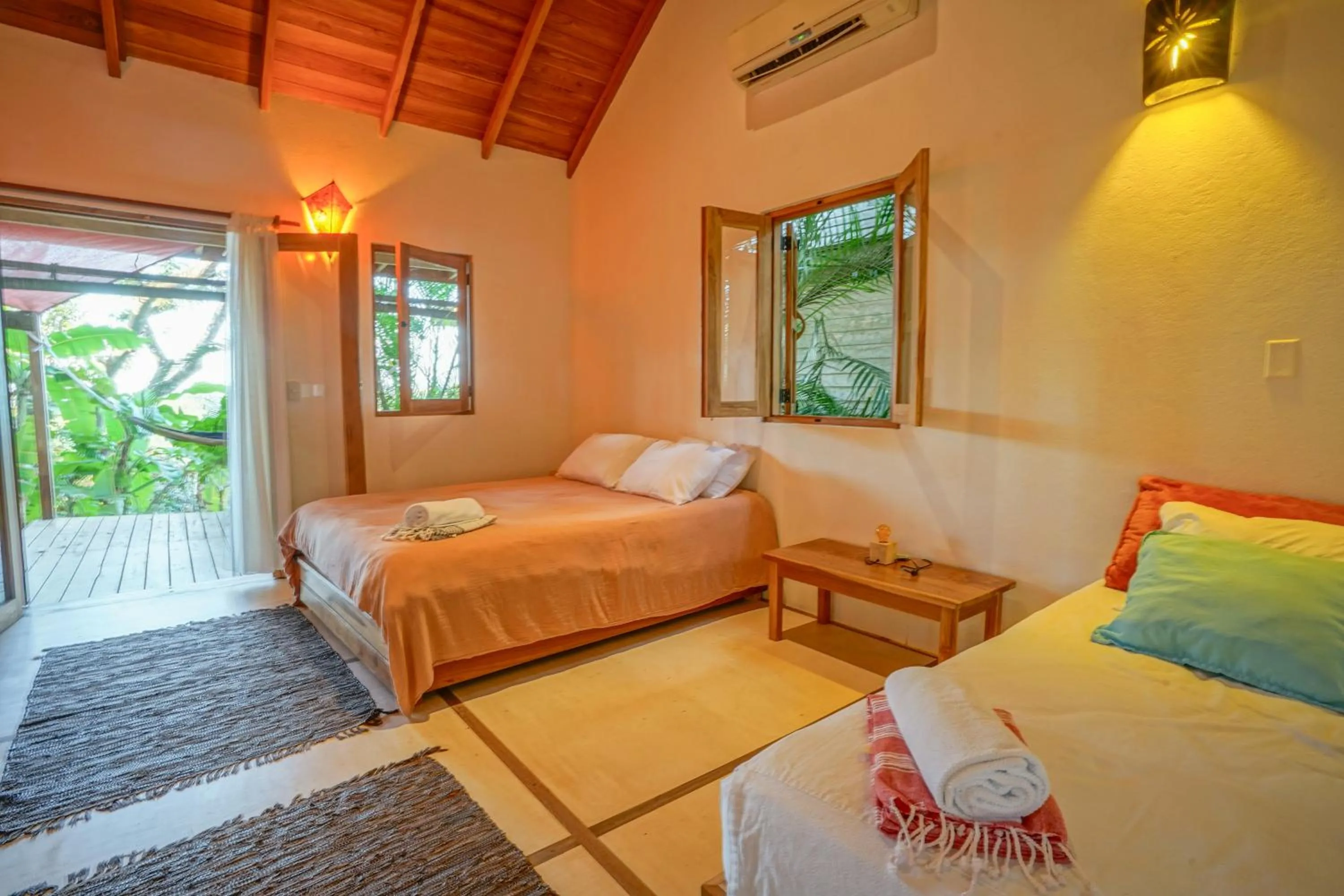 Bed in Calamocha Lodge