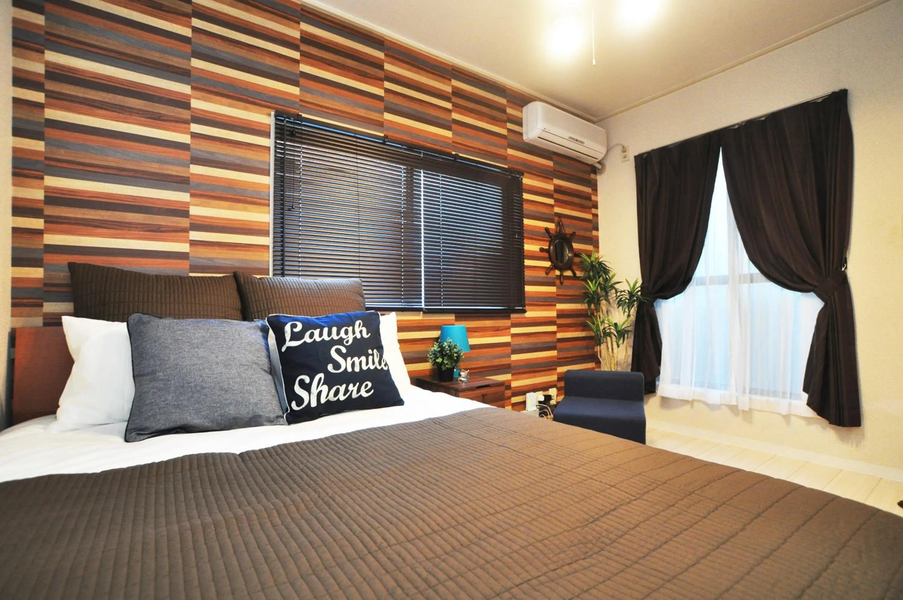 Bedroom, Bed in Tino Anastasia