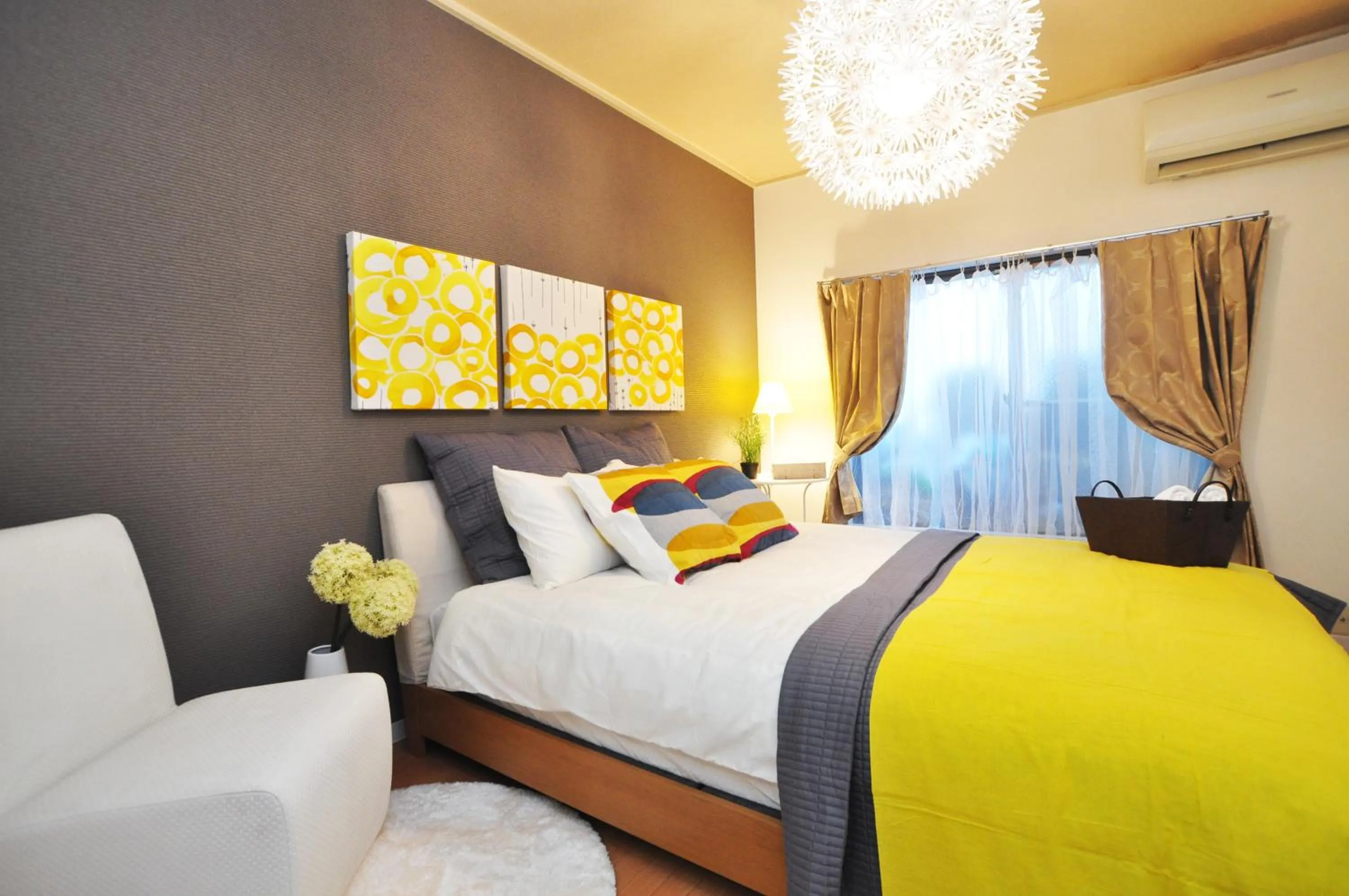 Bedroom, Bed in Tino Anastasia