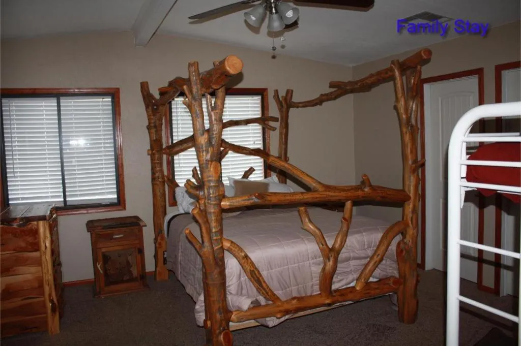 Bed in Lumbermen's Village