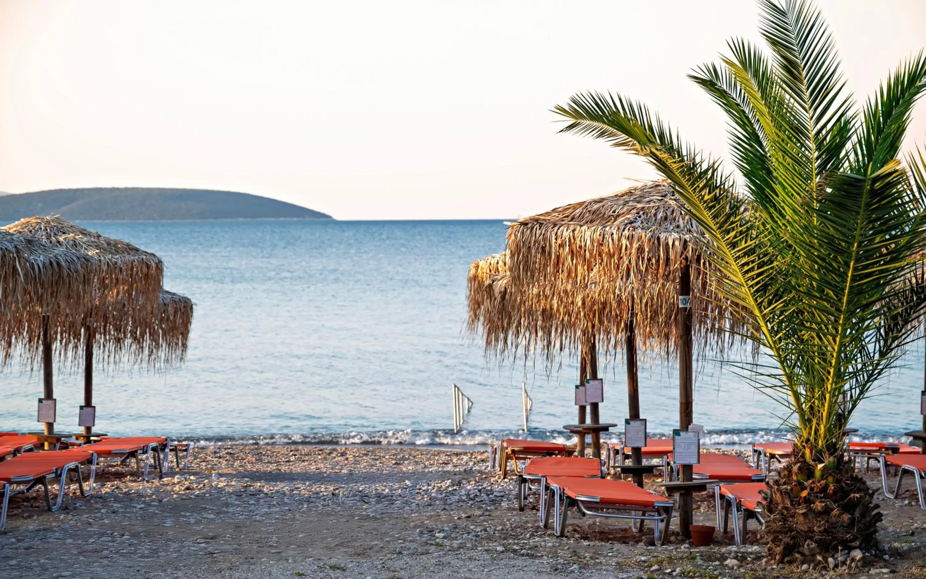 Day in The Grove Seaside Hotel Day in The Grove Seaside Hotel