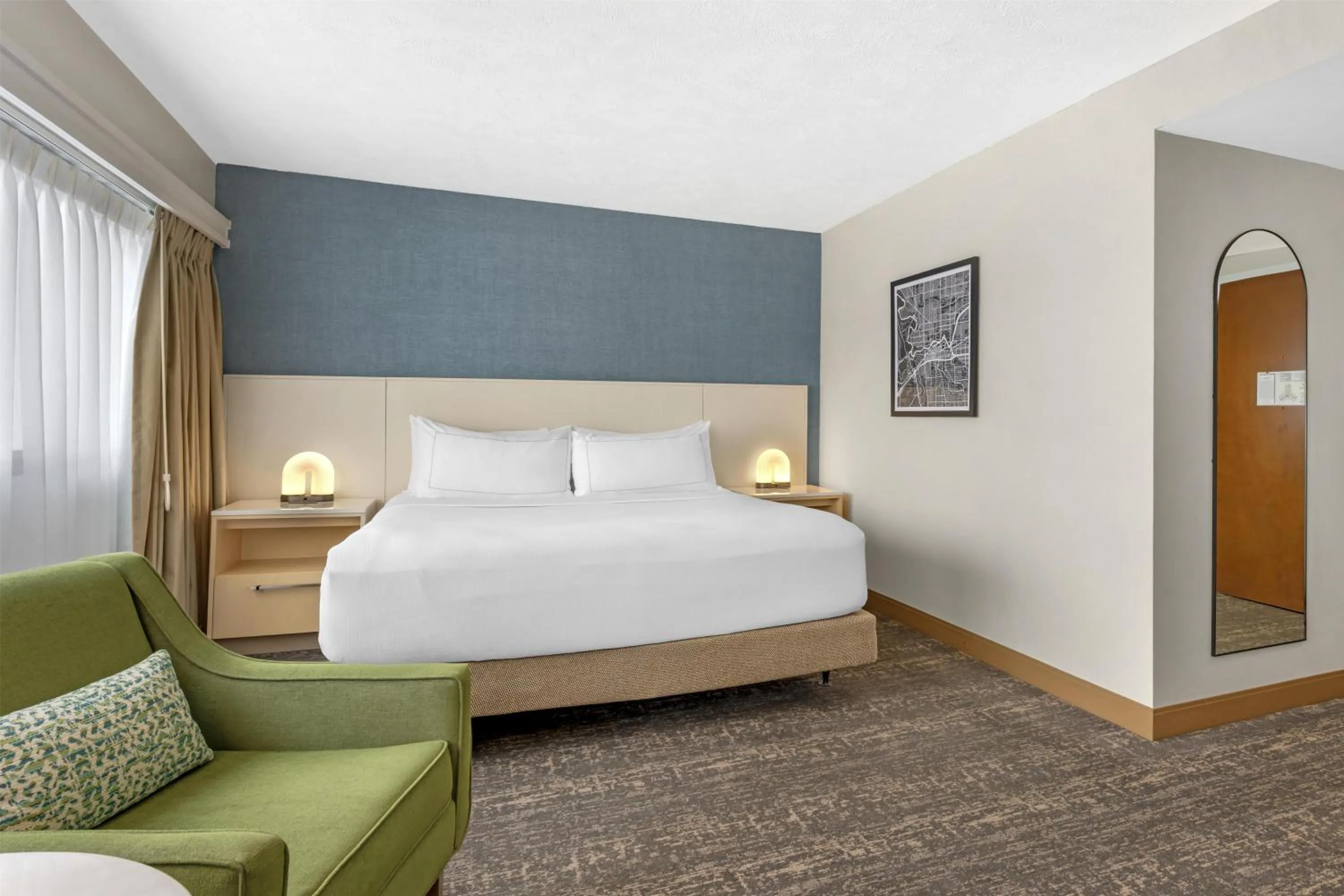 Bed in DoubleTree by Hilton Spokane City Center