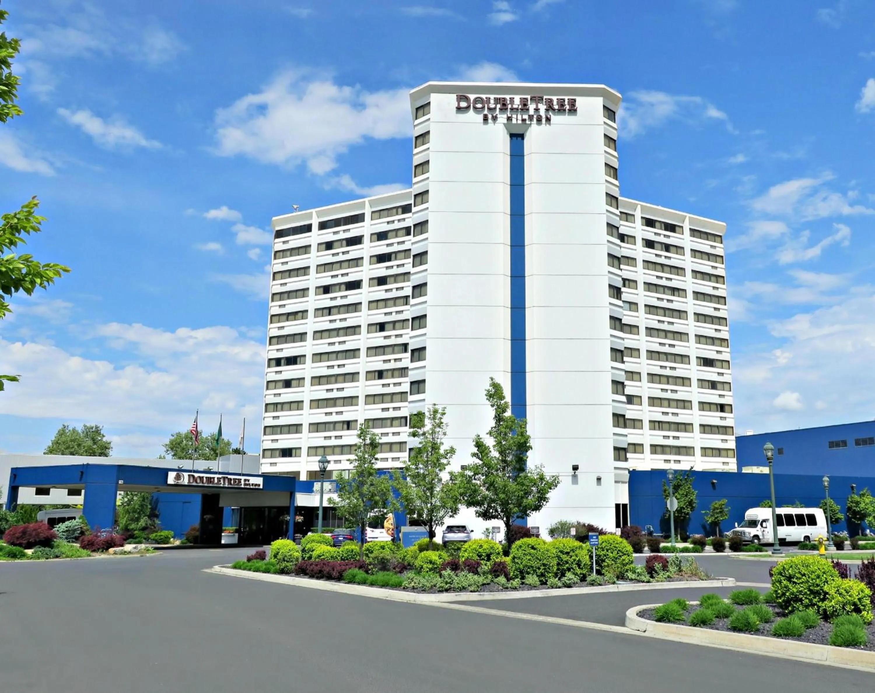 Property building in DoubleTree by Hilton Spokane City Center