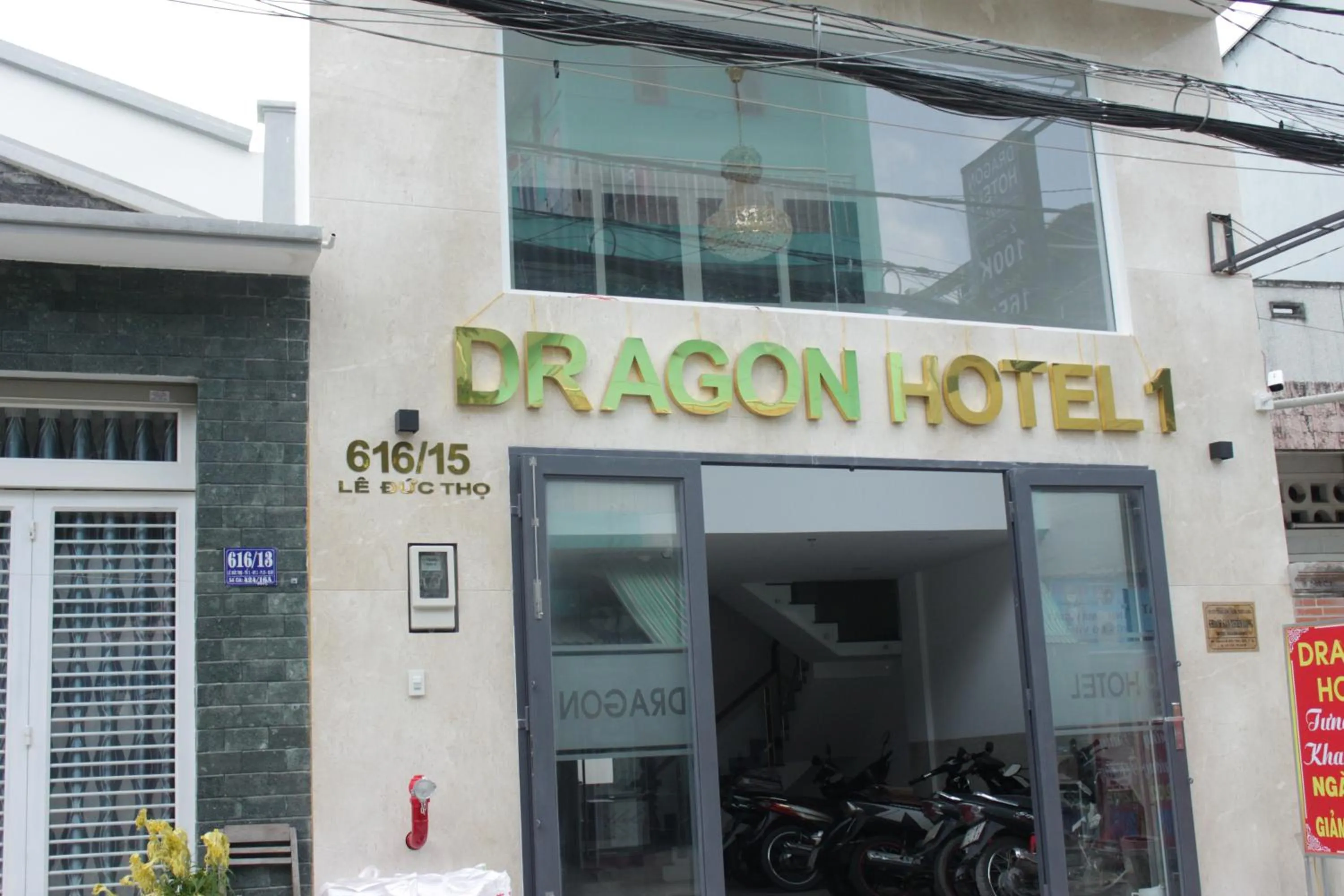 Property building in DRAGON HOTEL 1