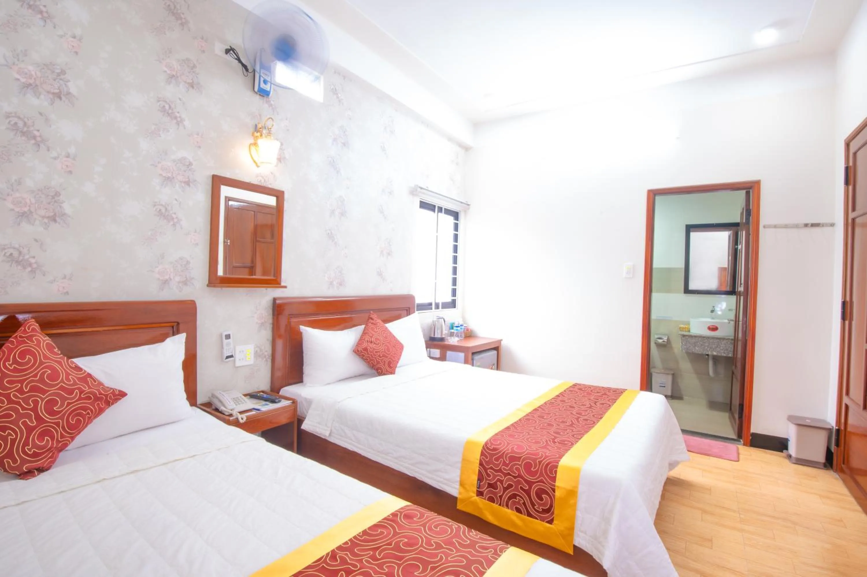 Bed in NEW DAY HOTEL