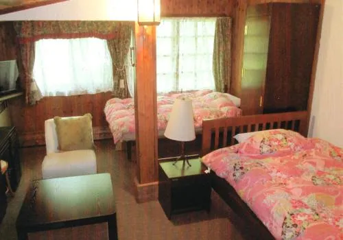 Pension Hakuba 70