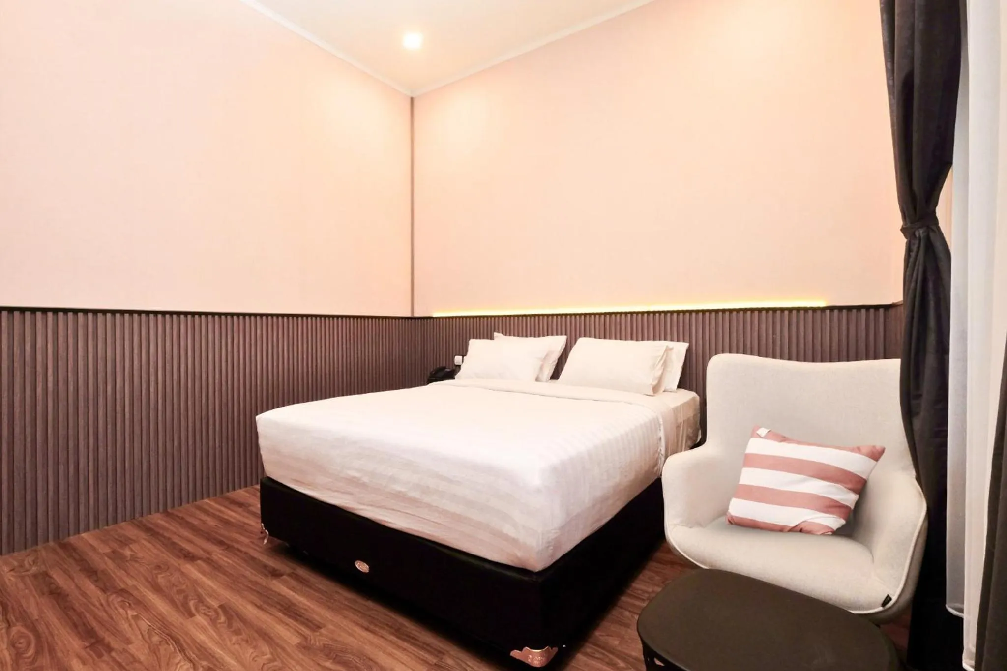 Bed in Berlian Abadi Hotel by Sinergi