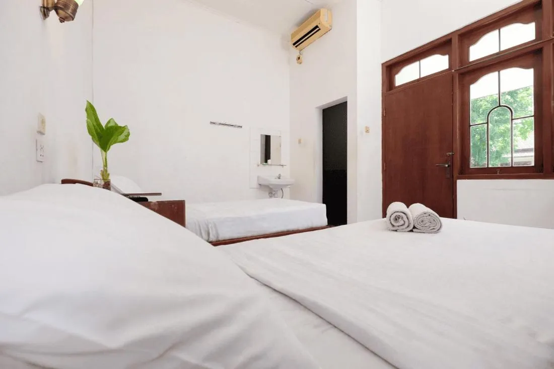 Bed in Berlian Abadi Hotel by Sinergi