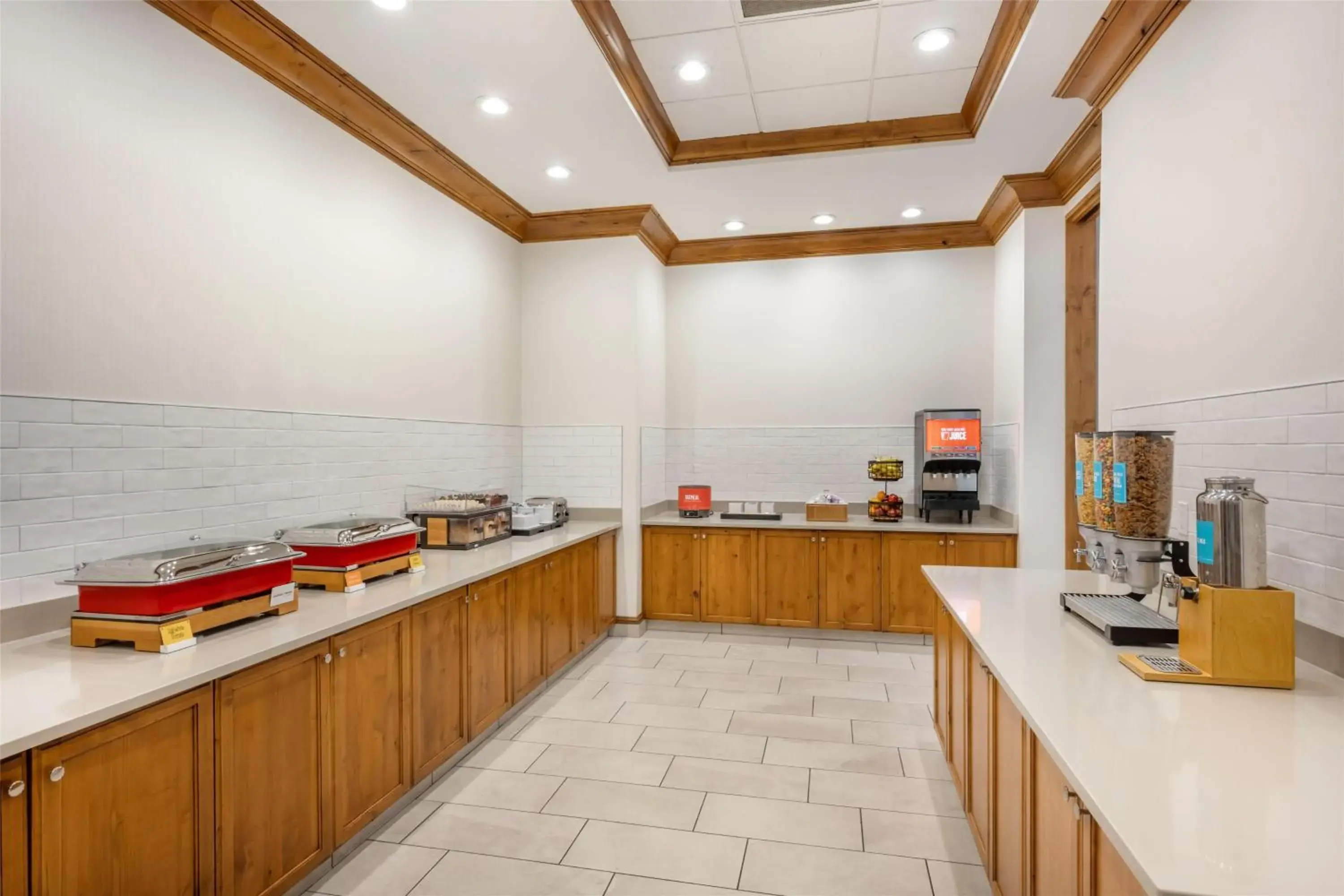 Breakfast in Hampton Inn and Suites Coeur d'Alene Breakfast in Hampton Inn and Suites Coeur d'Alene