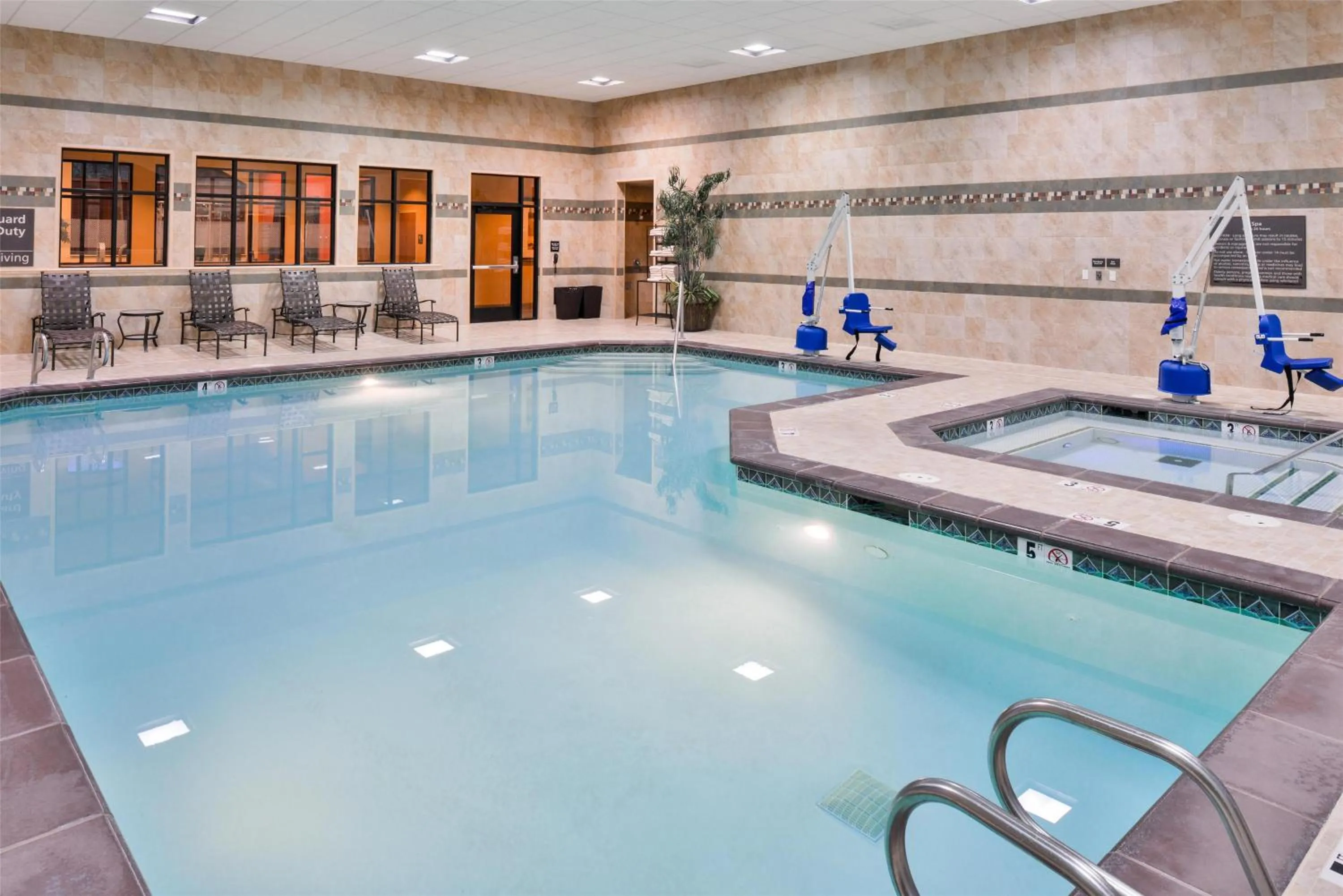 Pool view in Hampton Inn and Suites Coeur d'Alene