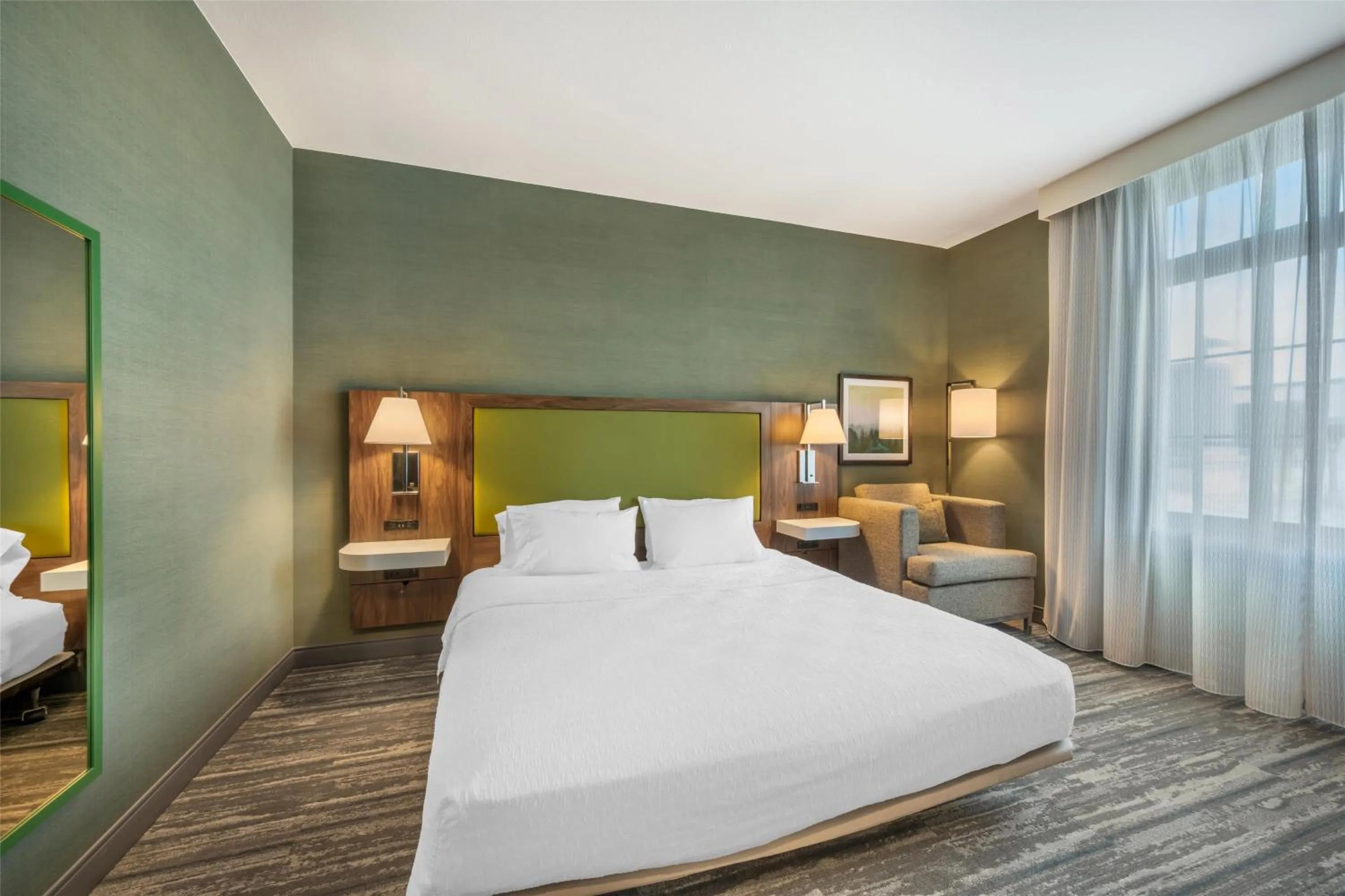 Bed in Hampton Inn and Suites Coeur d'Alene