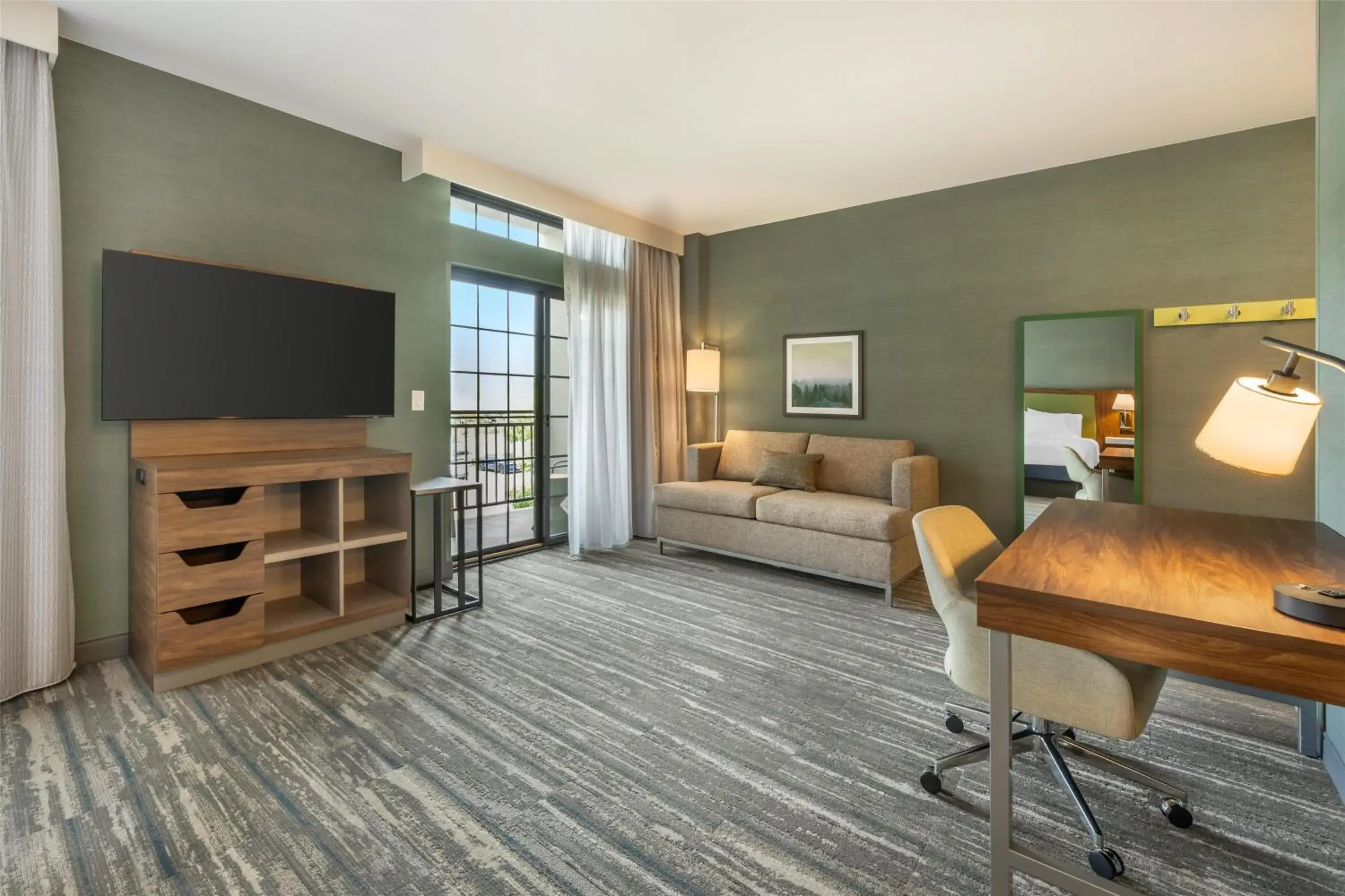 Bedroom in Hampton Inn and Suites Coeur d'Alene Bedroom in Hampton Inn and Suites Coeur d'Alene