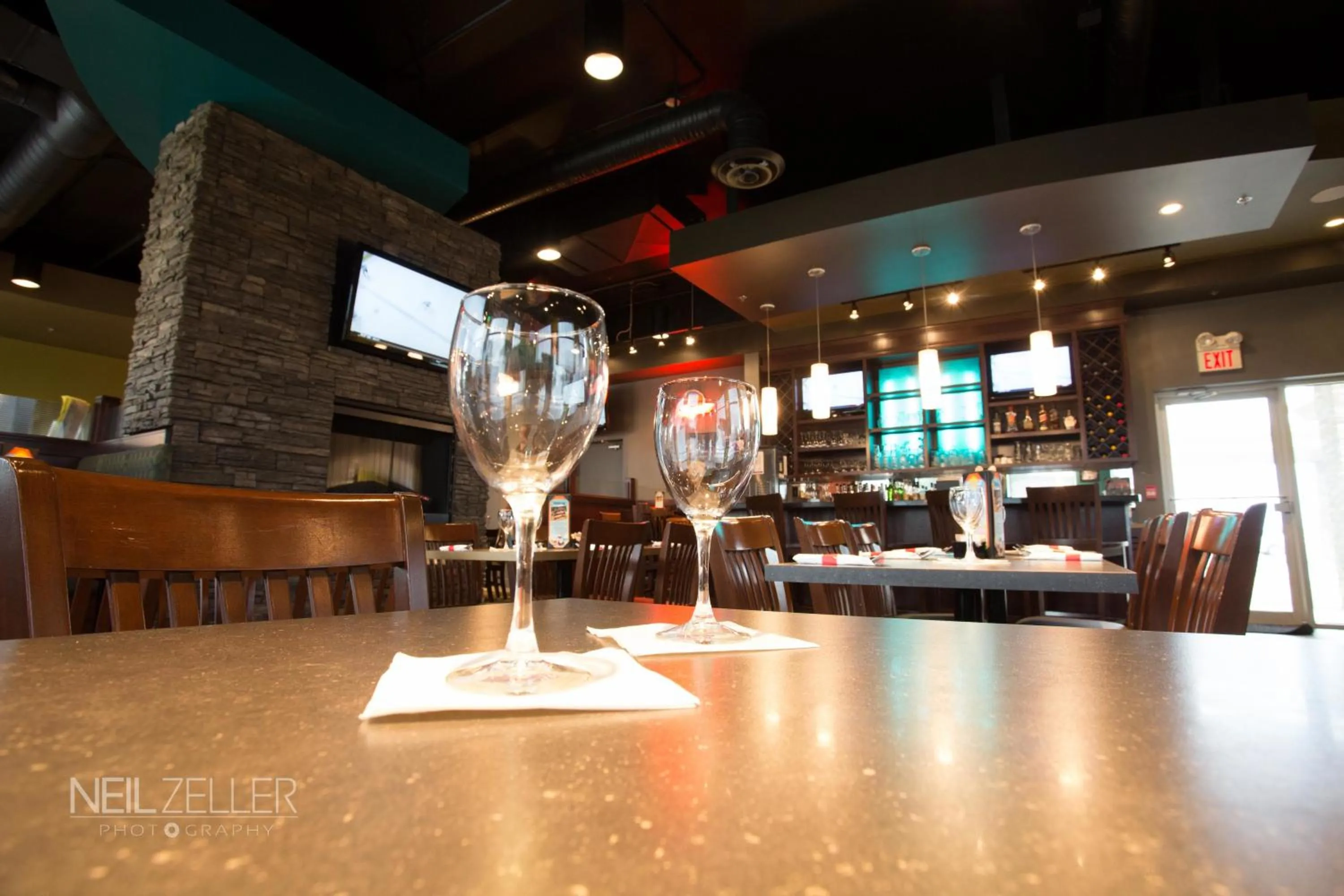 Restaurant/places to eat in Days Inn & Suites by Wyndham Edmonton Airport