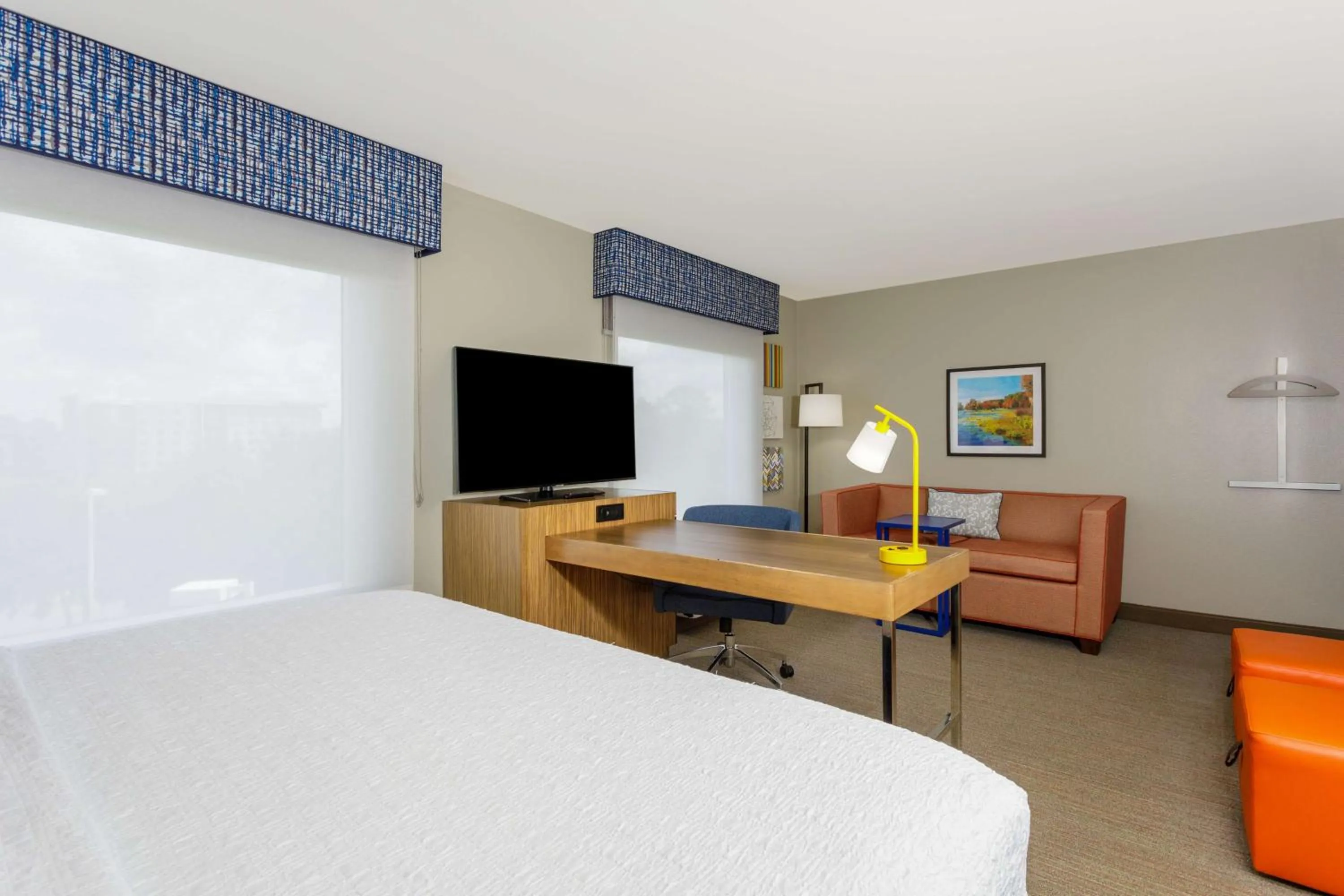 Bedroom, Bed in Hampton Inn & Suites Tallahassee I-10-Thomasville Road