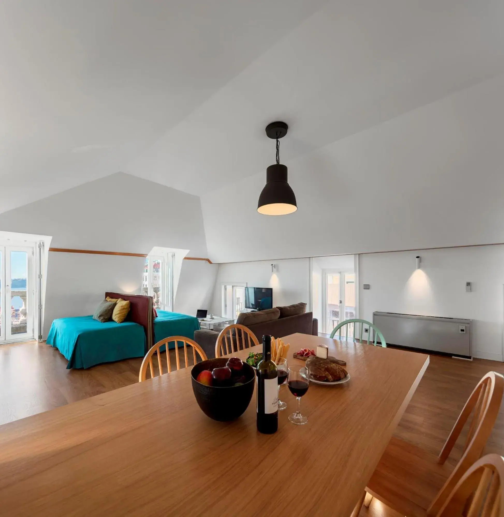 Living room in Palácio Camões - Lisbon Serviced Apartments Living room in Palácio Camões - Lisbon Serviced Apartments