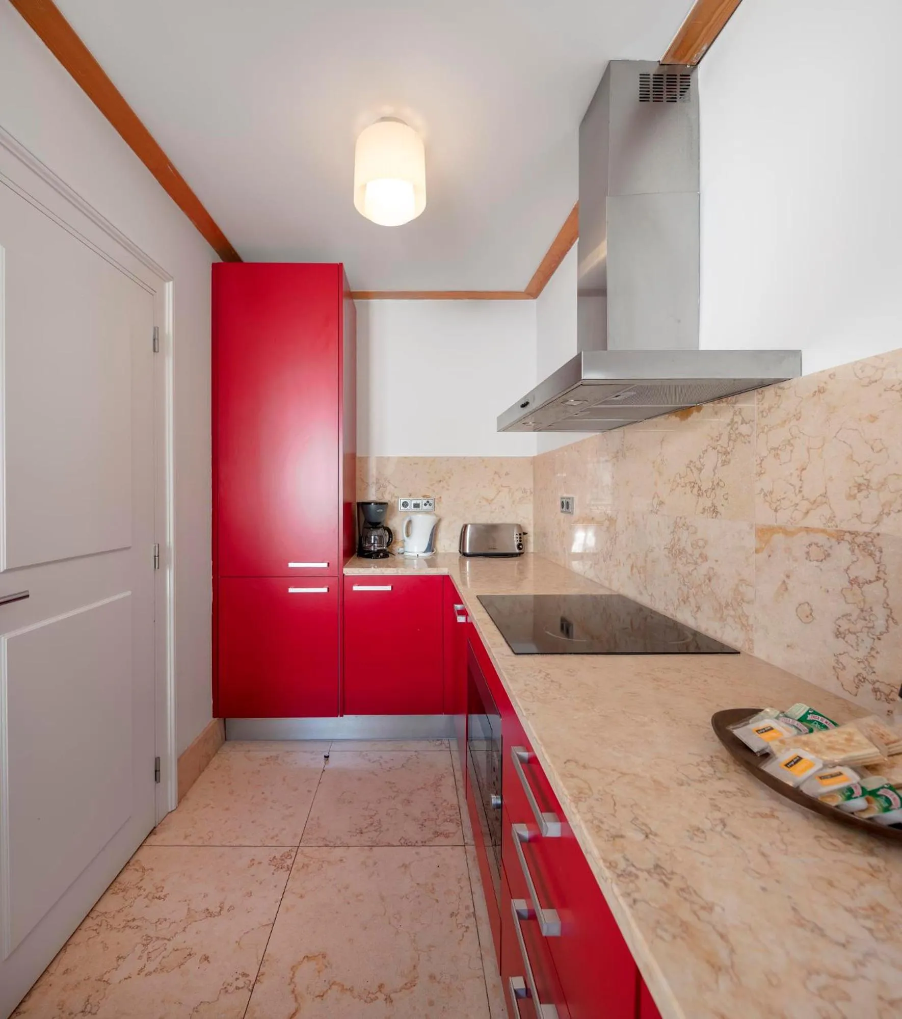 Kitchen or kitchenette in Palácio Camões - Lisbon Serviced Apartments