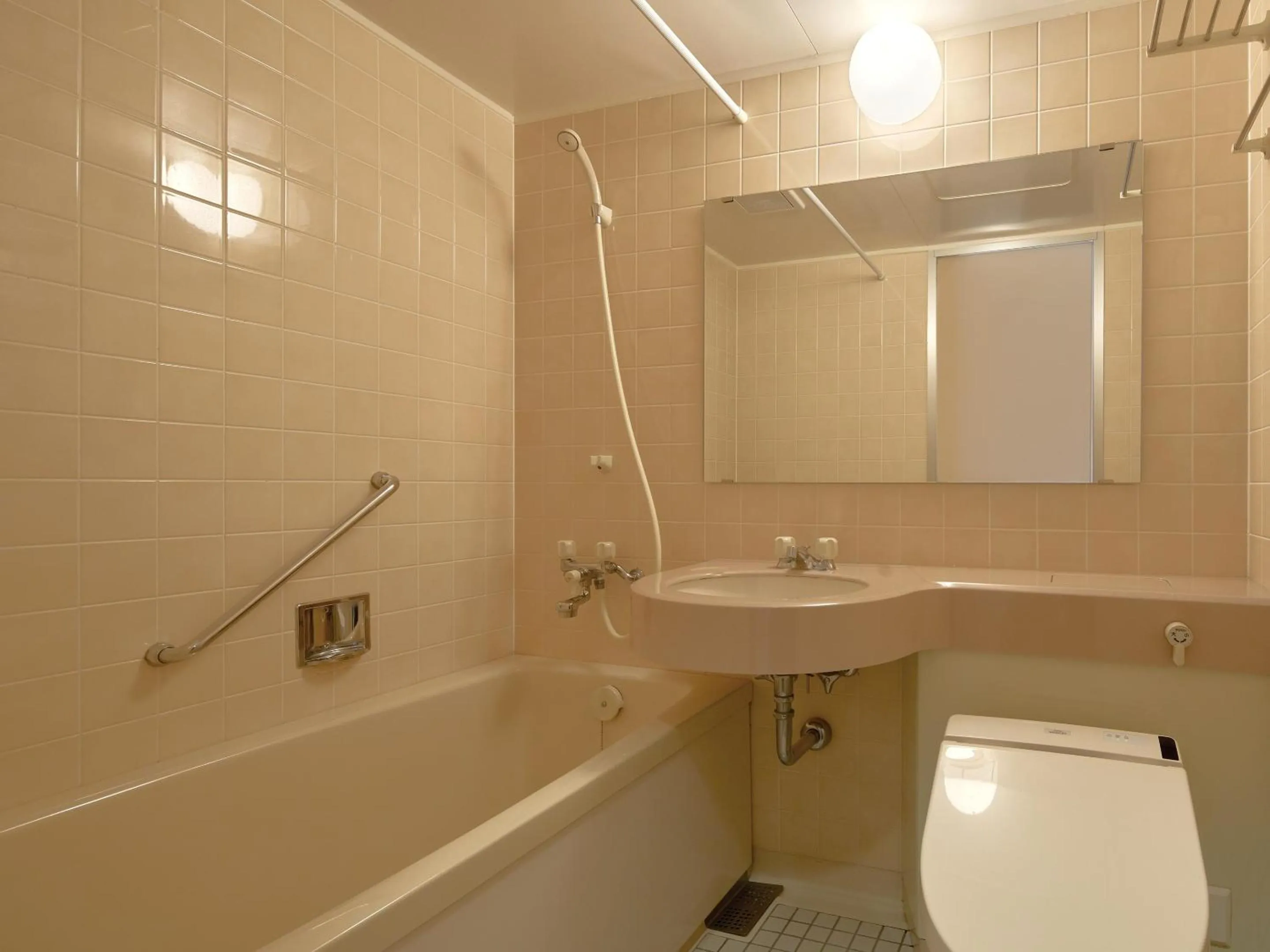 Toilet in Mission Hills Hotel