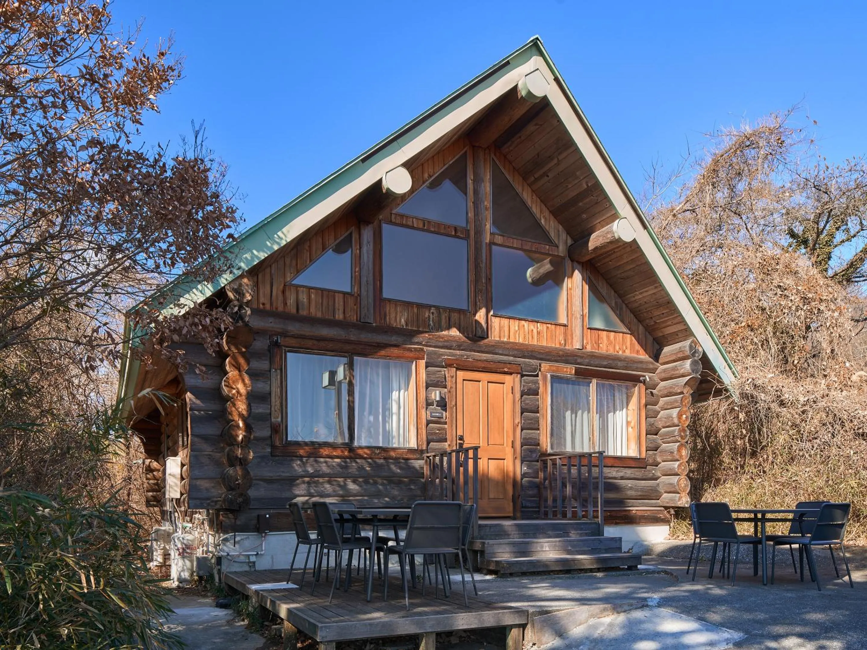 Photo of the whole room in Mission Hills Hotel