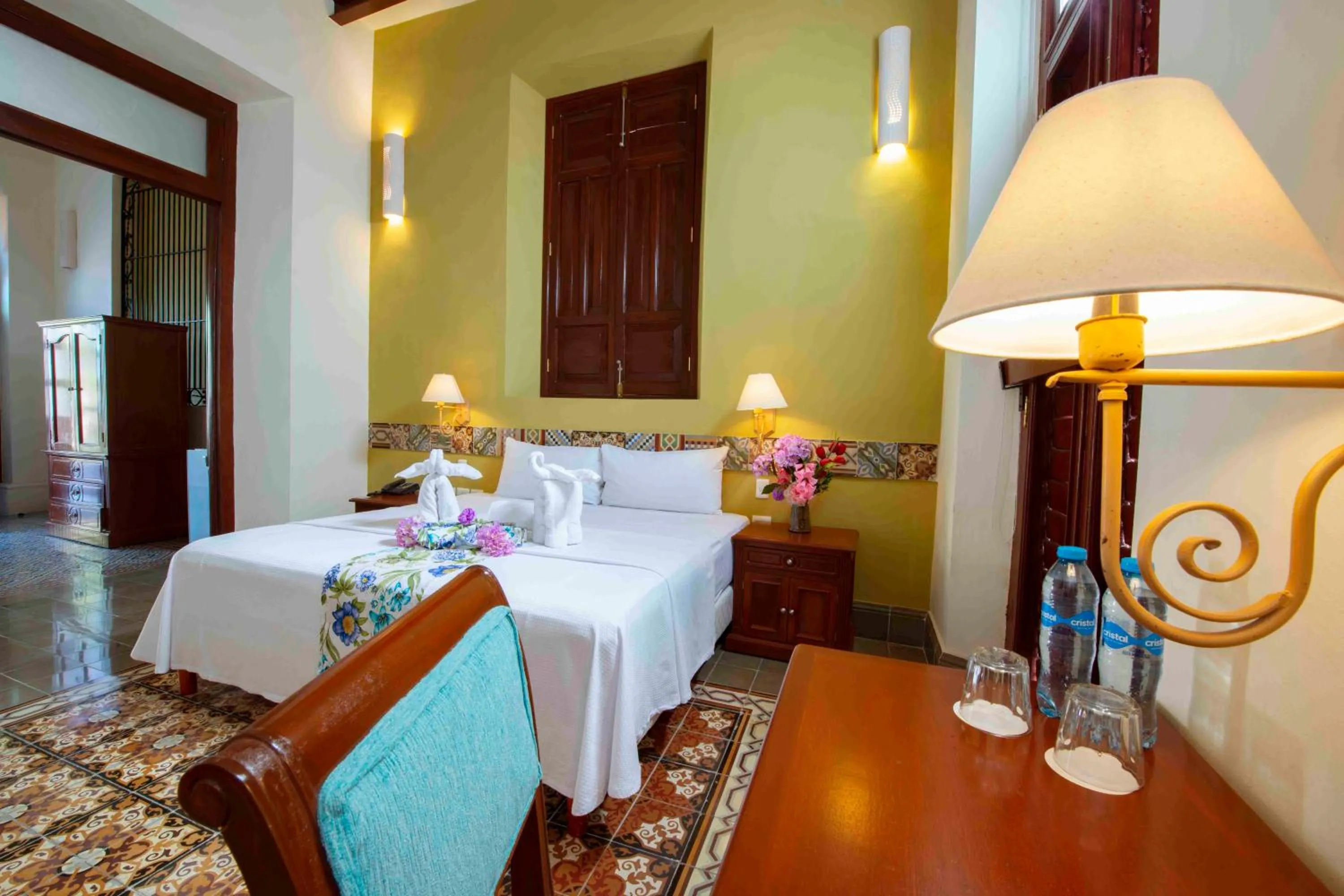 Bed in Hotel del Gobernador