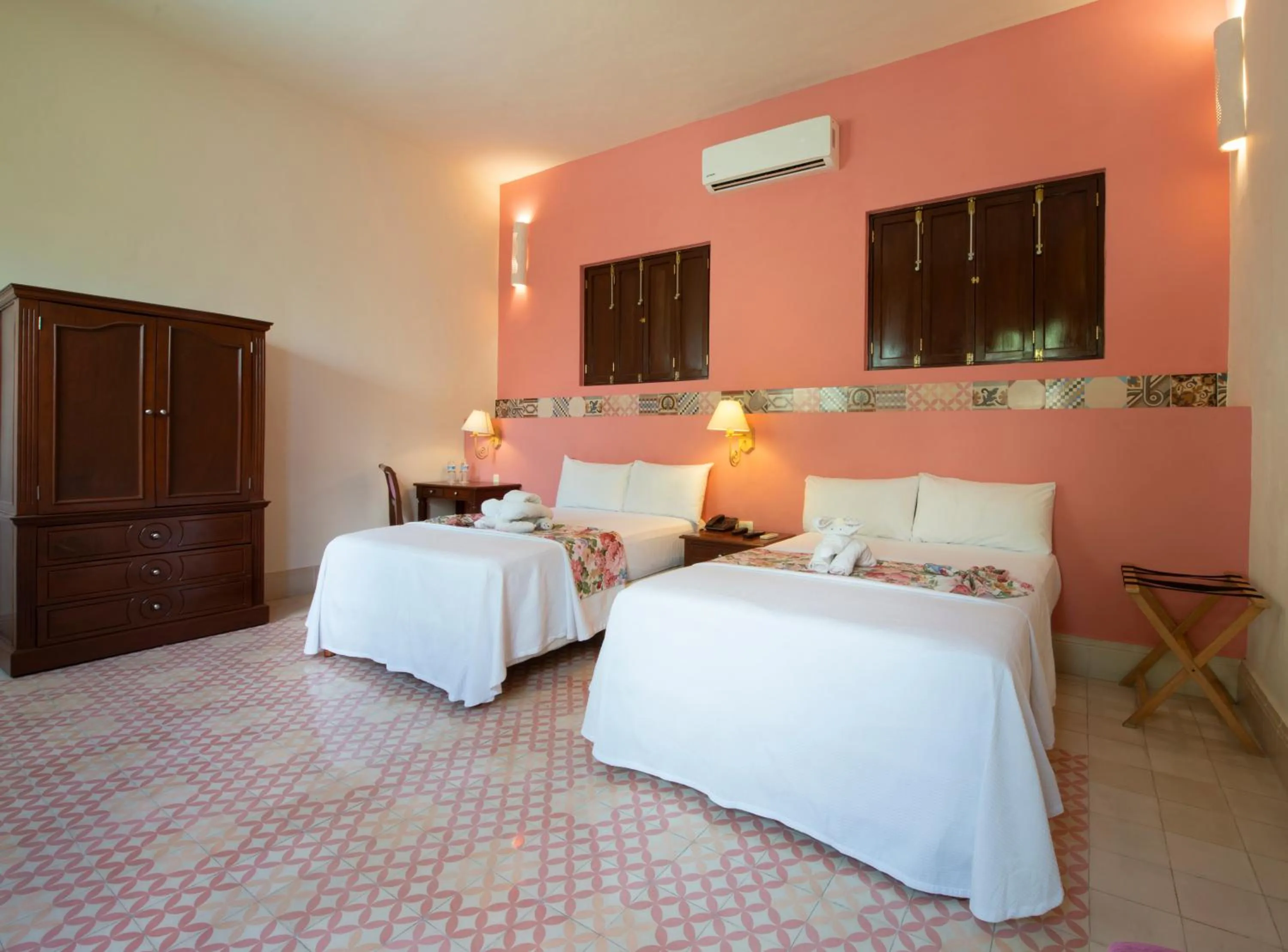 Bed in Hotel del Gobernador