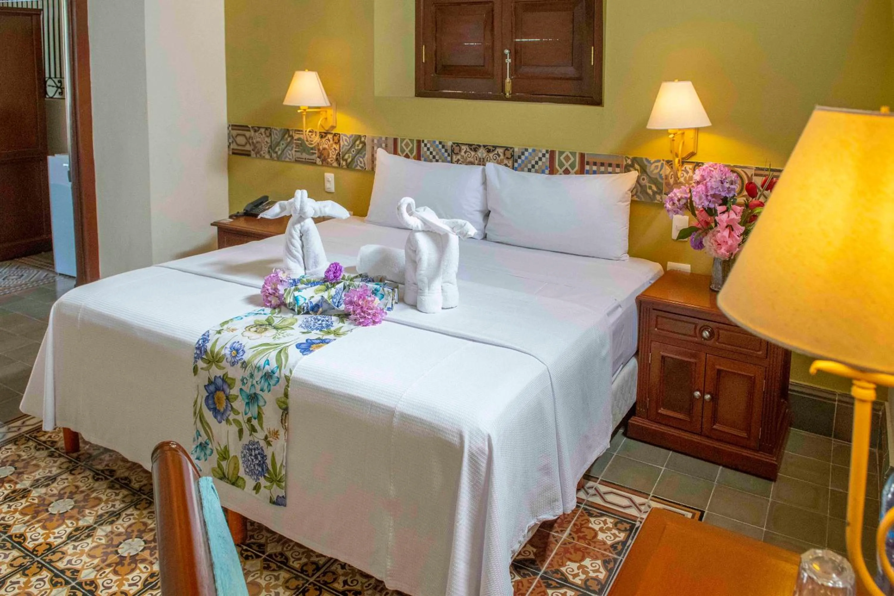 Bed in Hotel del Gobernador