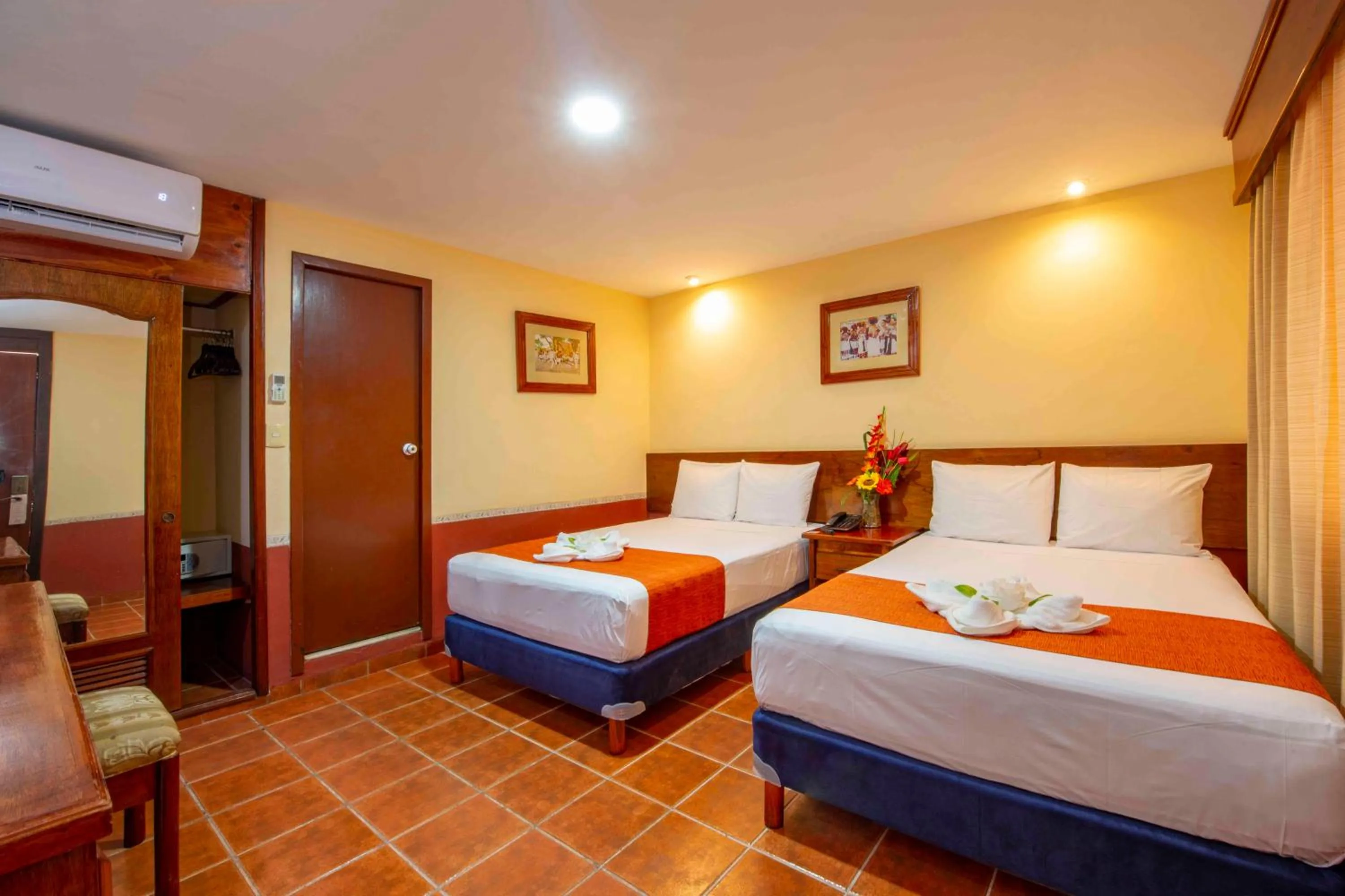 Bed in Hotel del Gobernador