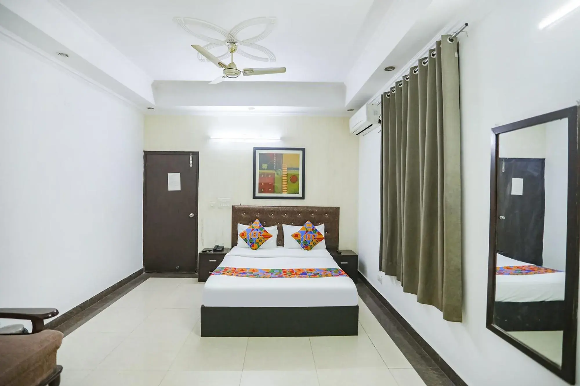 Bed in FabHotel F9 H Block Sector 51 Bed in FabHotel F9 H Block Sector 51