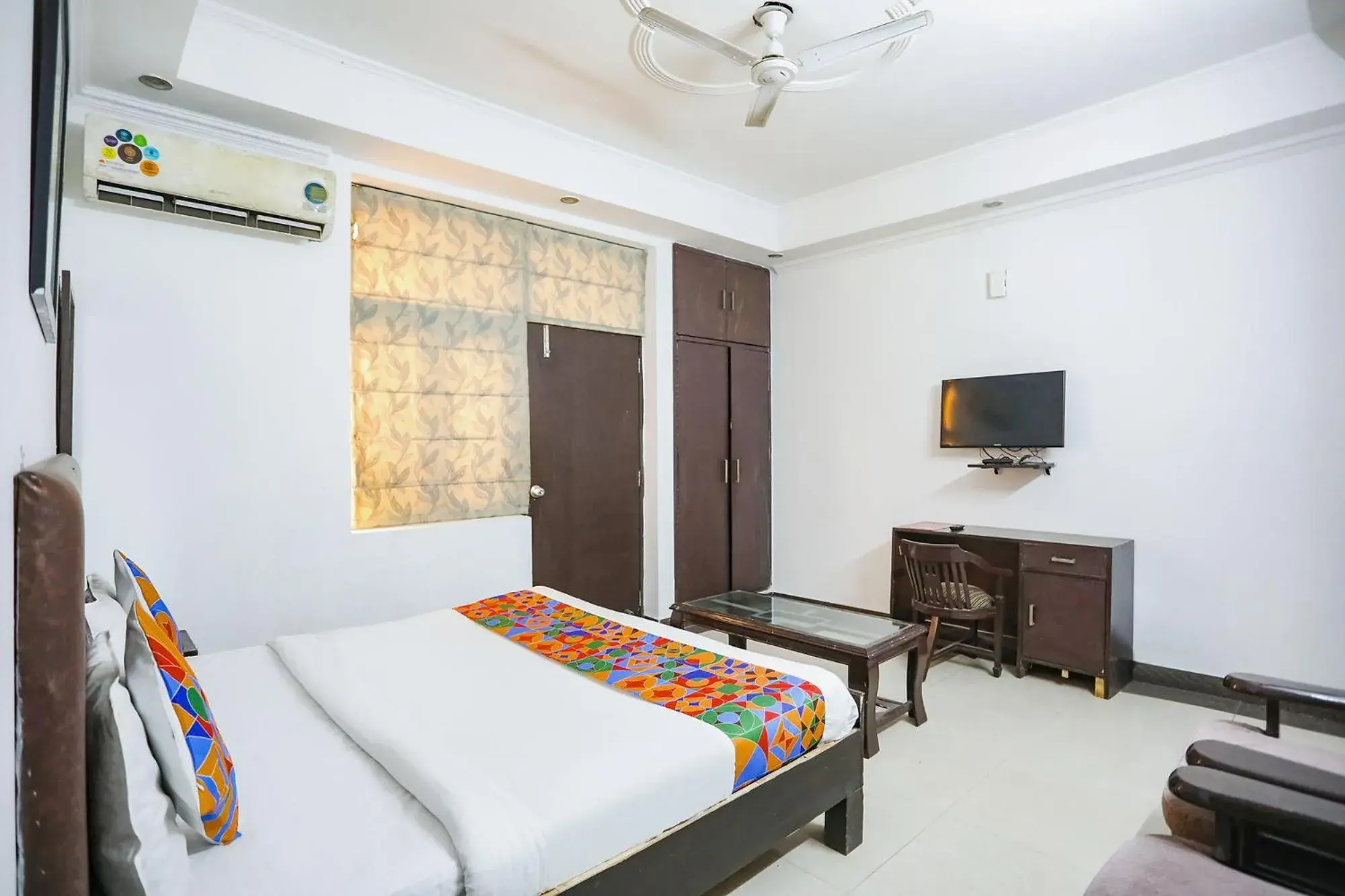 Bed in FabHotel F9 H Block Sector 51 Bed in FabHotel F9 H Block Sector 51