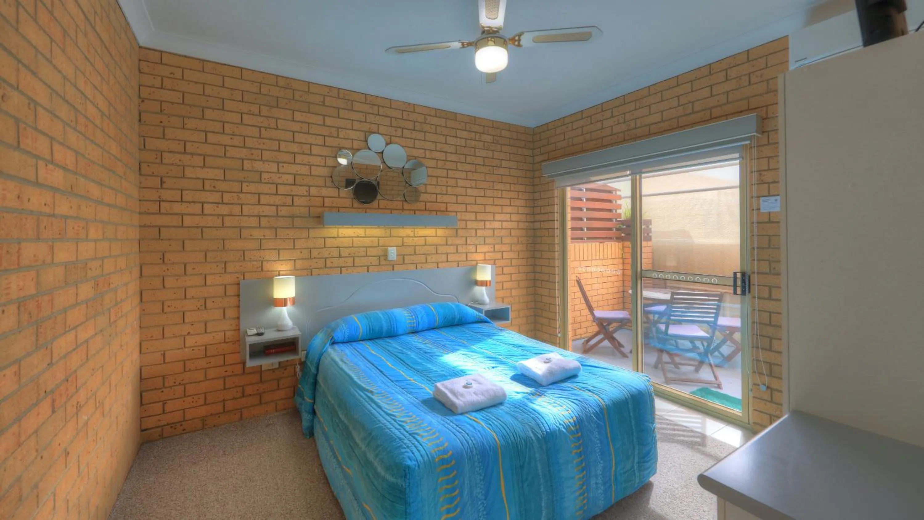 Bed in Yamba Motor Inn