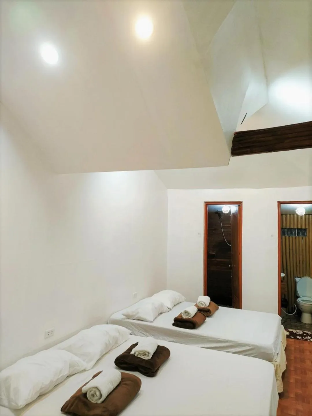 Bed in Siargao Tropic Hostel