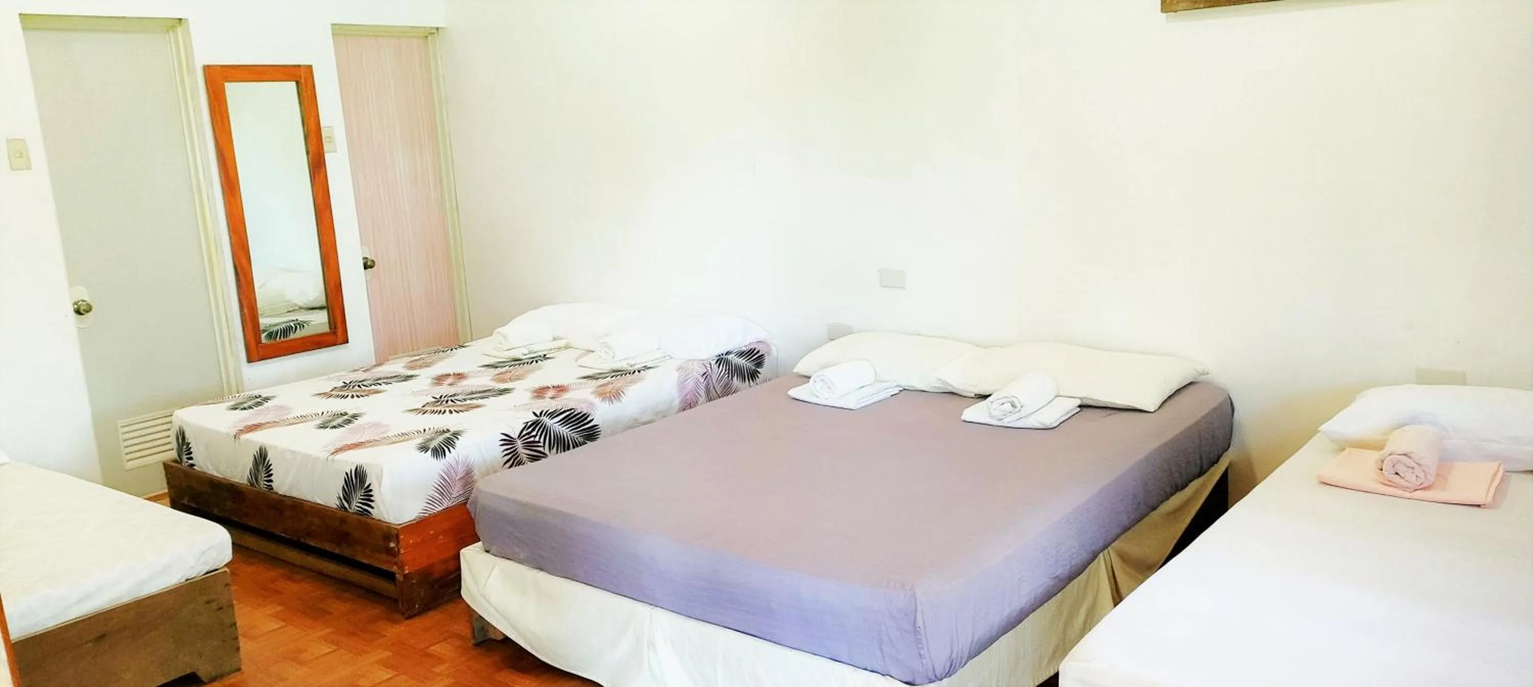 Property building, Bed in Siargao Tropic Hostel