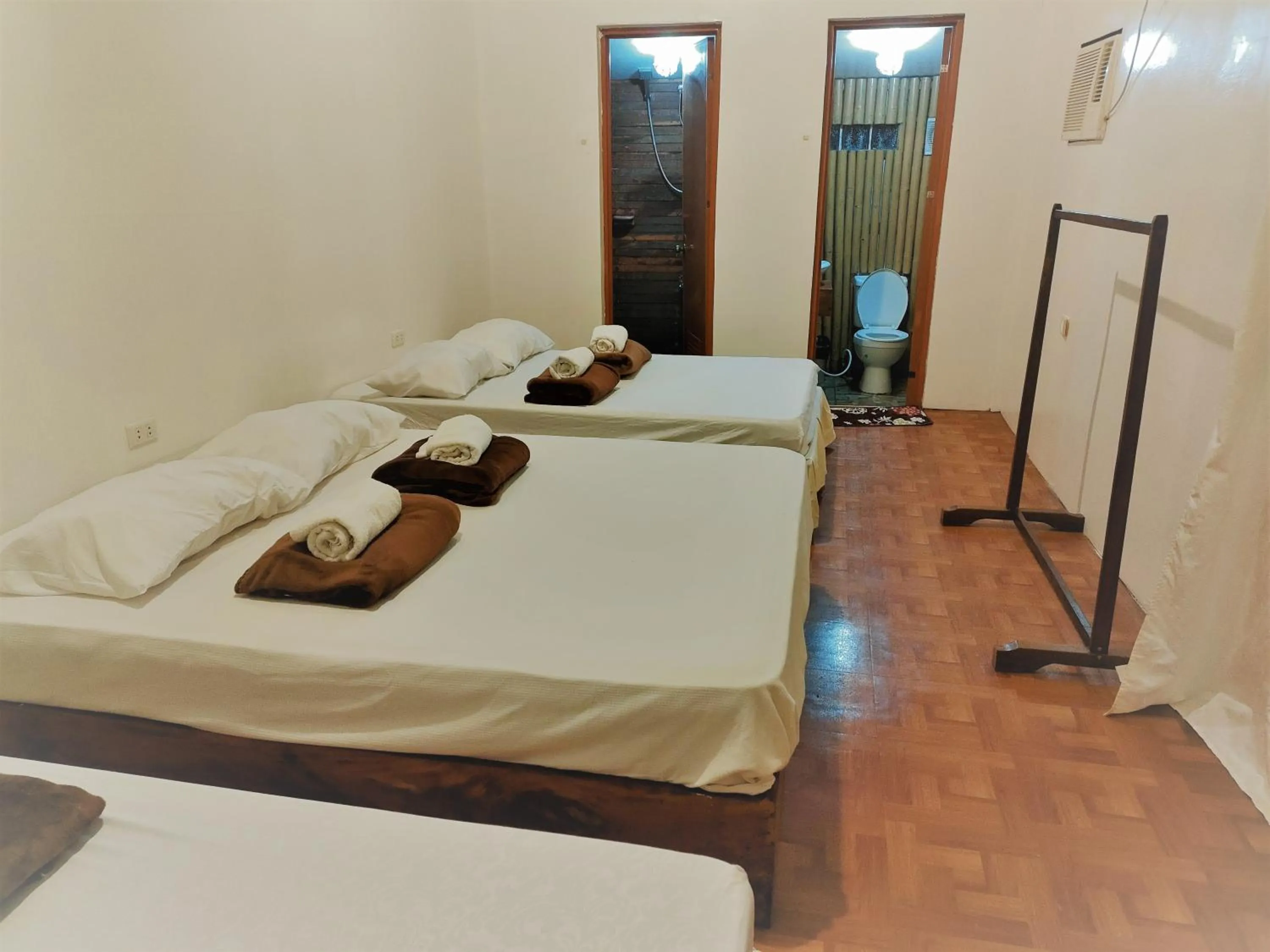 Bed in Siargao Tropic Hostel