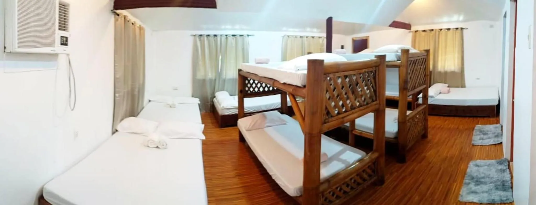 Bed in Siargao Tropic Hostel