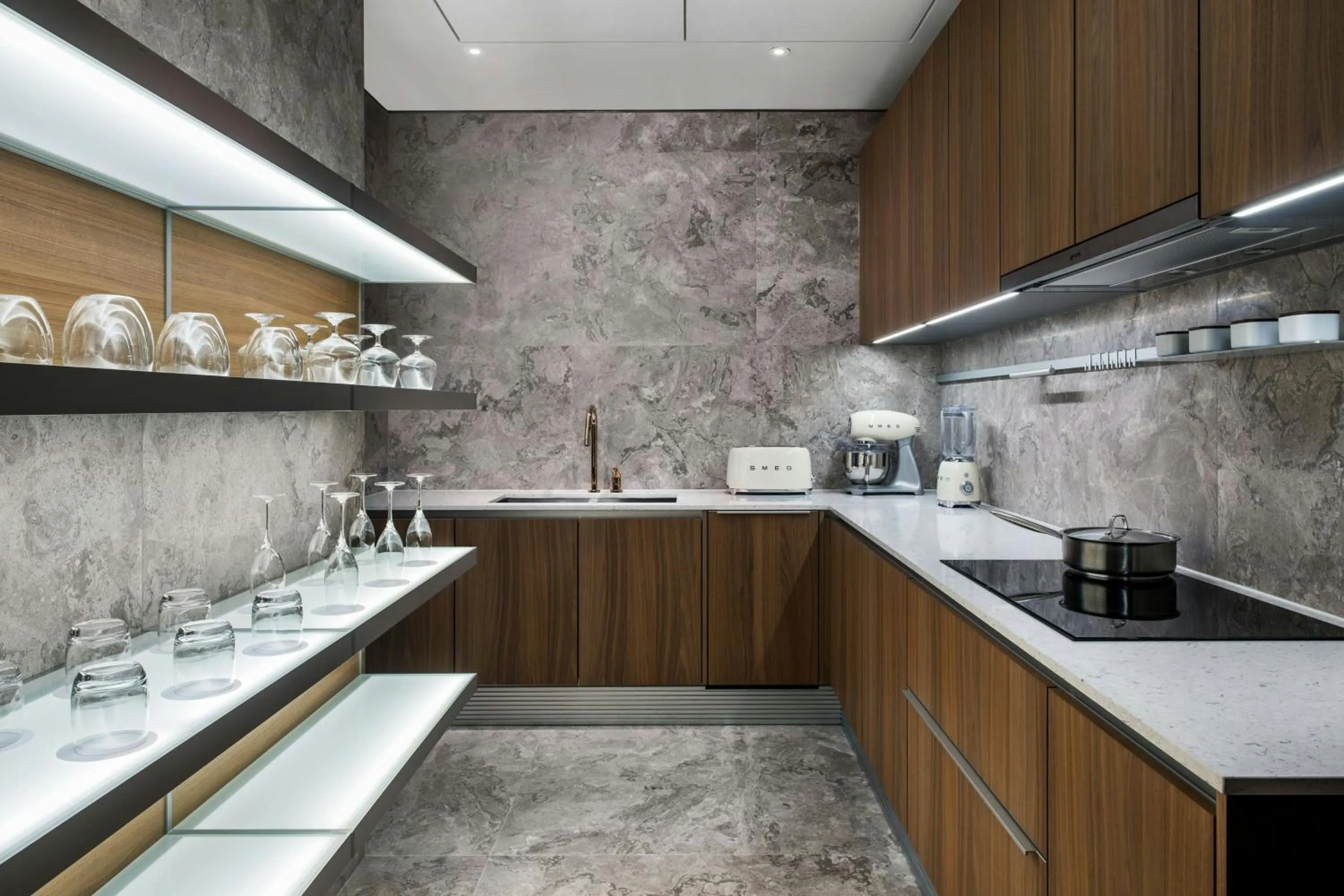 Kitchen or kitchenette in The St. Regis Hong Kong