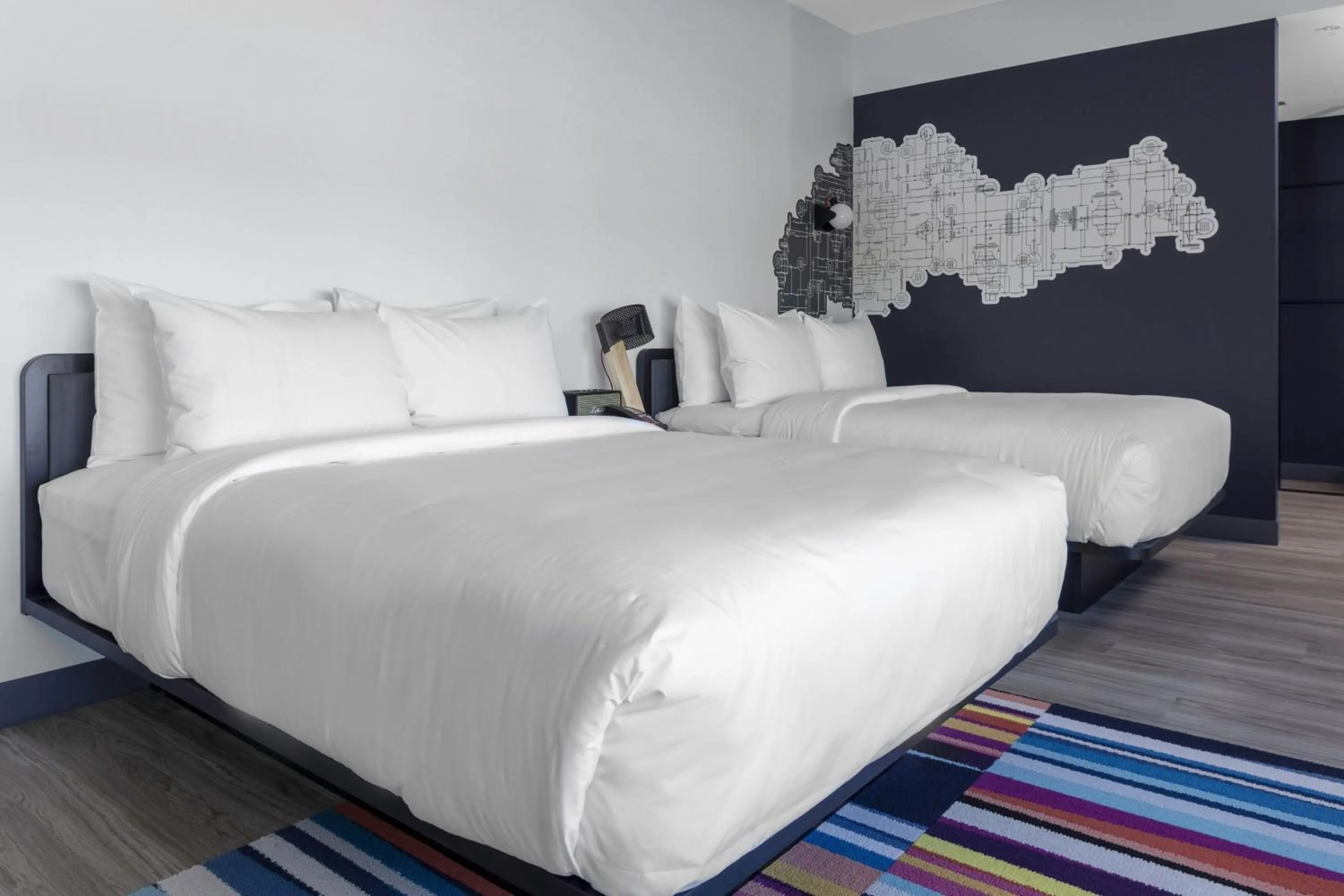 Photo of the whole room, Bed in Aloft Glendale at Westgate