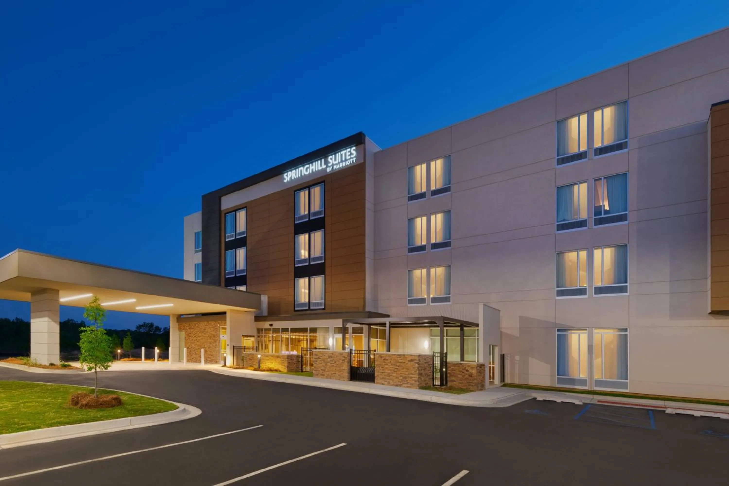 Property building in SpringHill Suites by Marriott Tifton