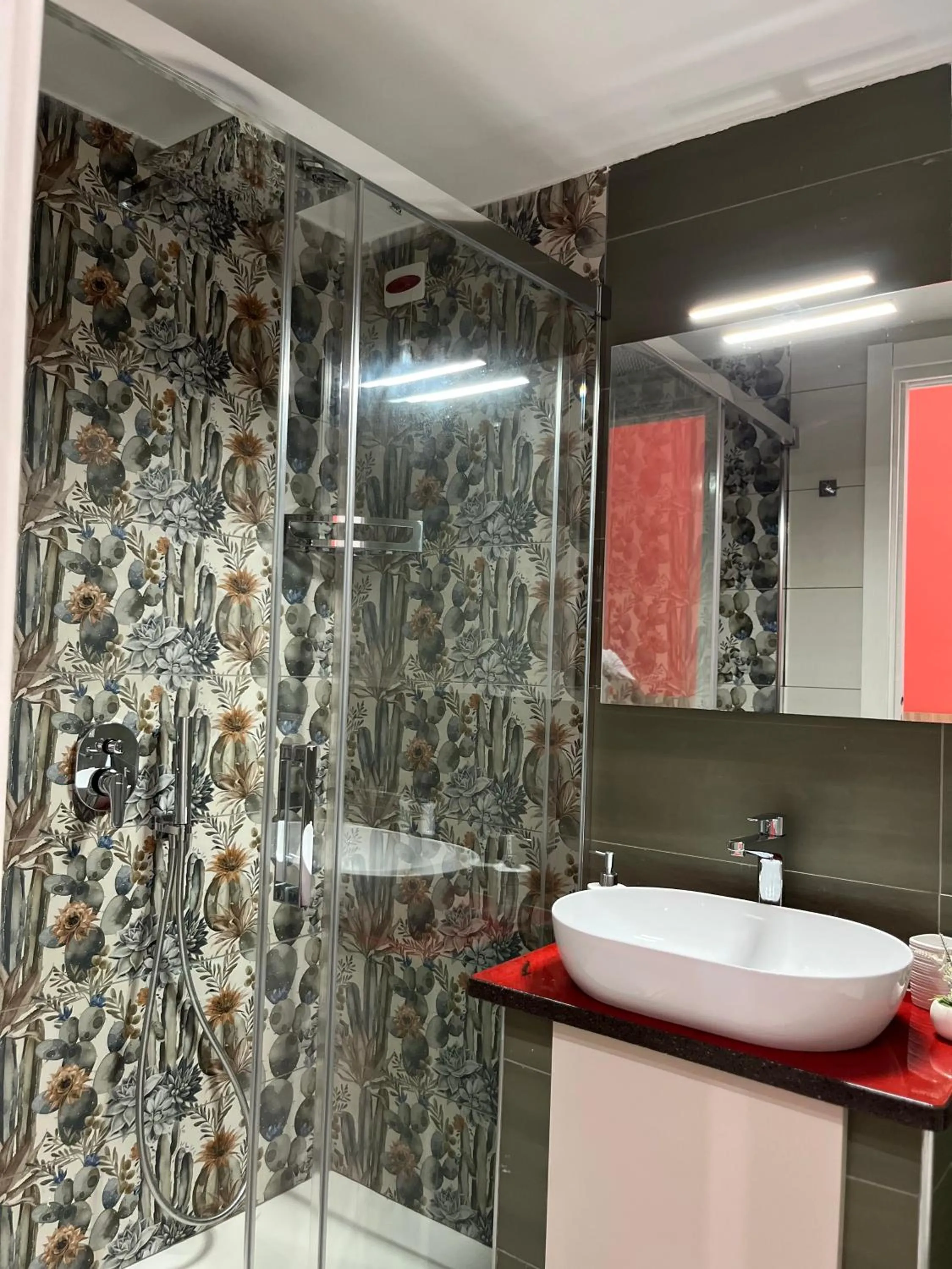 Shower in B&B Villa Filù