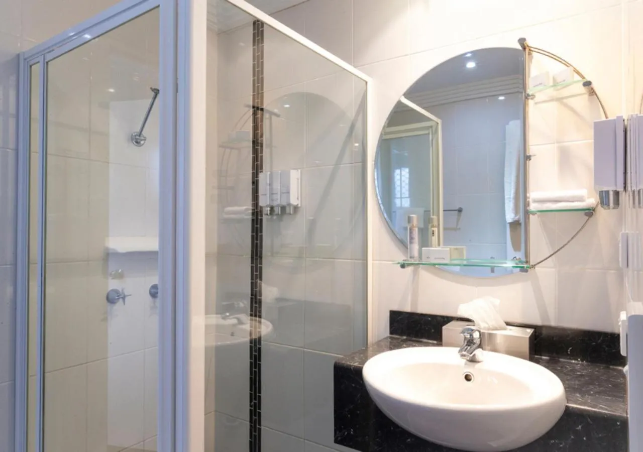 Bathroom in Parkes International